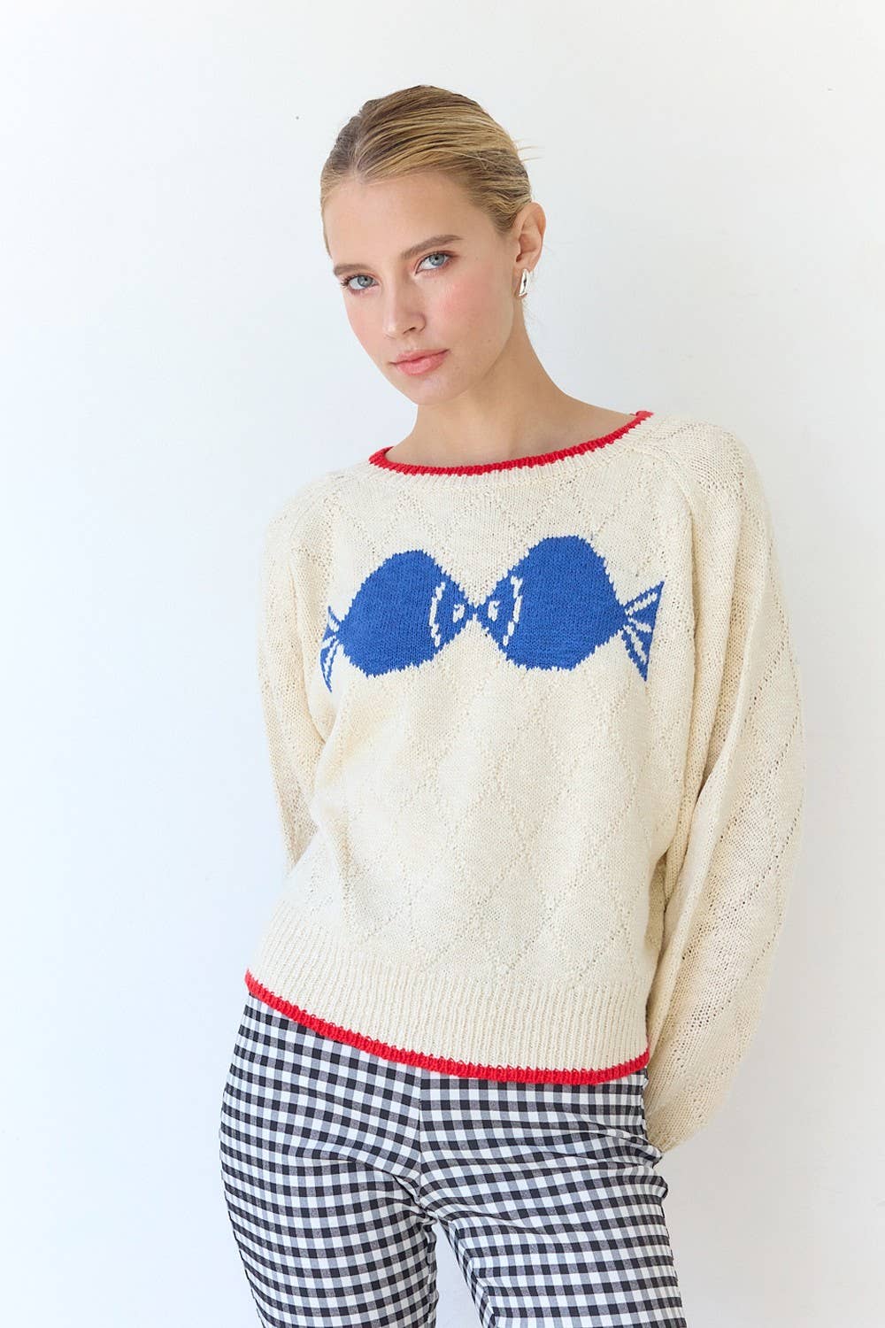 Kissing Fish Sweater - XAYUYUE