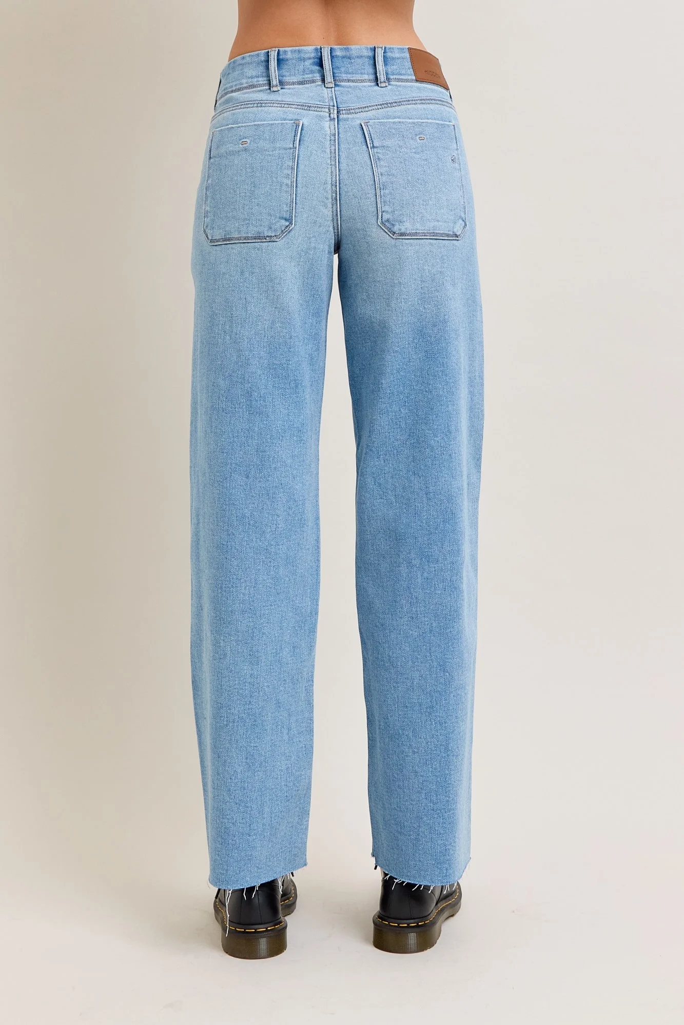 Dad Jean with Patch Pockets in Medium Wash - XAYUYUE