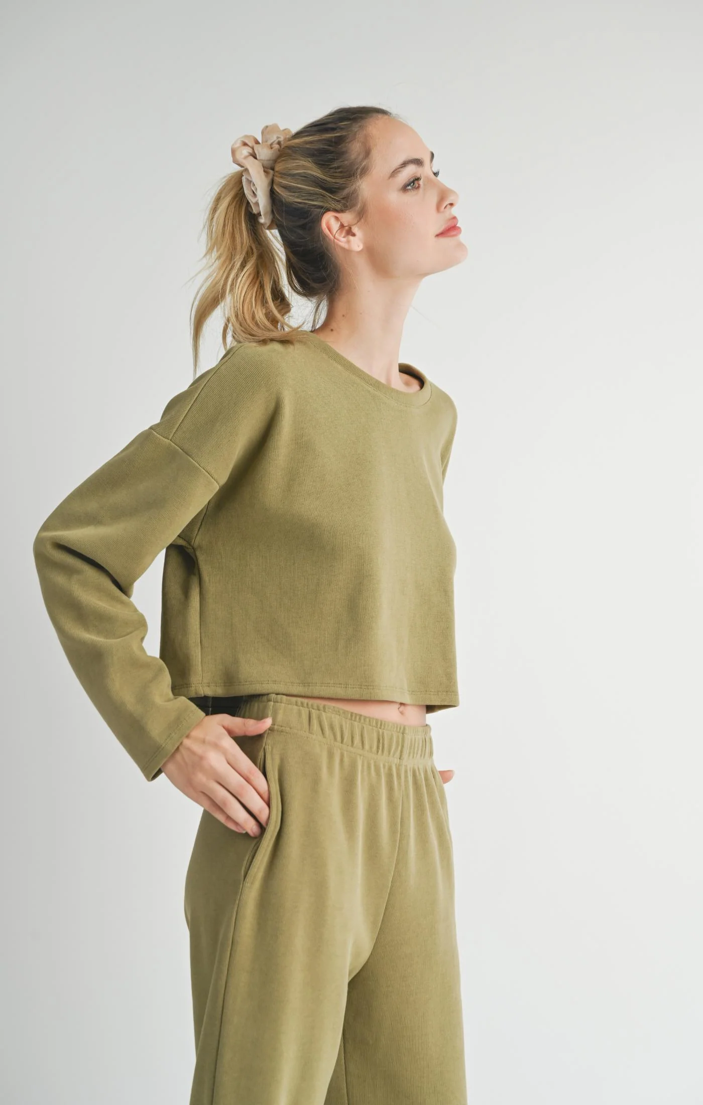 Relaxed Crewneck Lounge Set - XAYUYUE