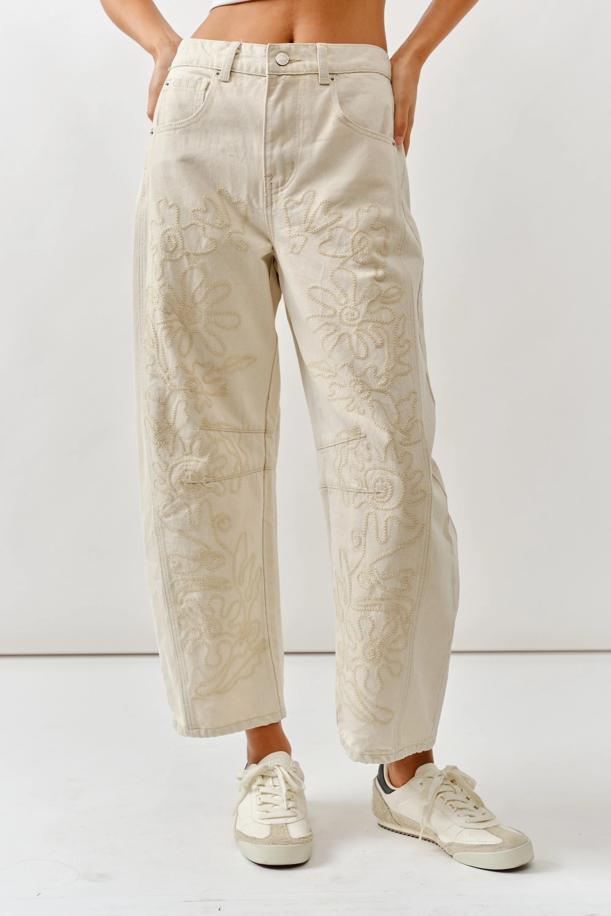 Embroidered Detail Cotton Barrel Pants in Beige - XAYUYUE