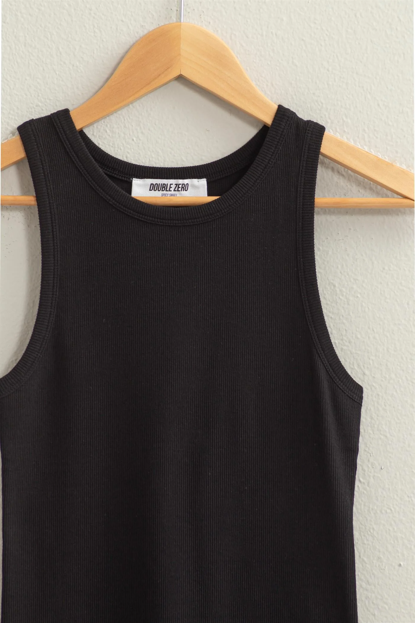 Round Neck Ribbed Tank Top - XAYUYUE