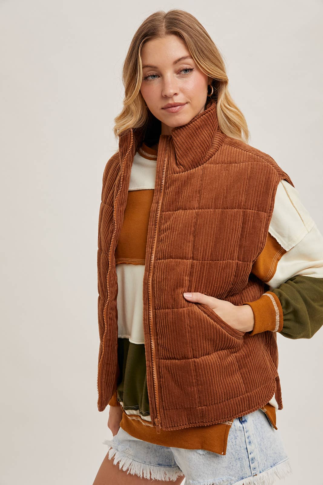 CORDUROY QUILTED PUFFER VEST: CAMEL / M - XAYUYUE