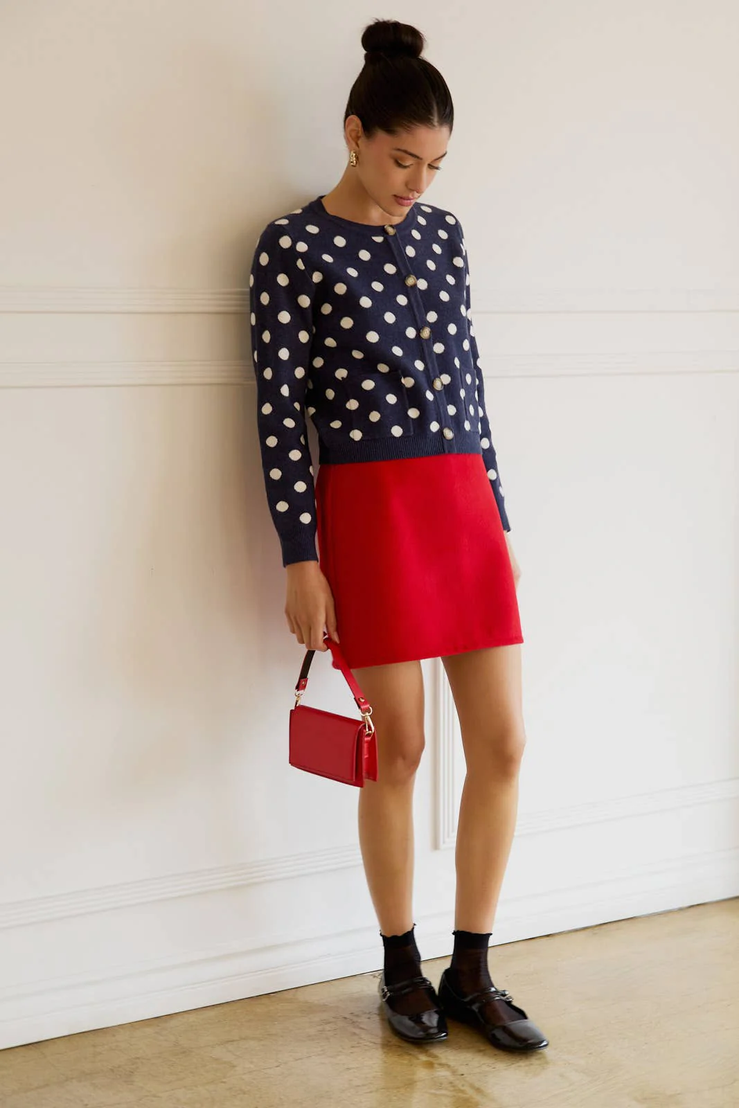 ROUND NECK BUTTON UP POLKA DOT SWEATER CARDIGAN - XAYUYUE