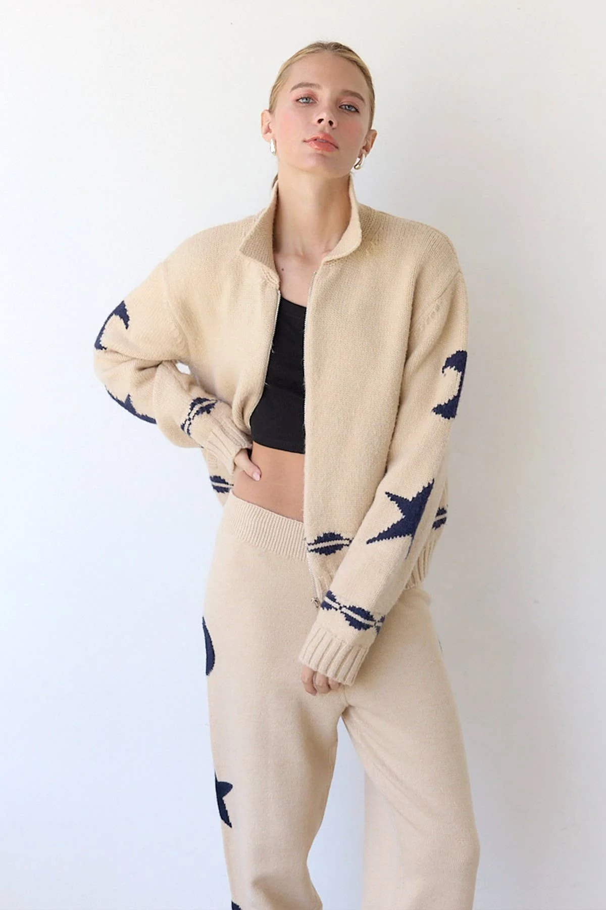 Cozy Pattern Zip Sweater Set - XAYUYUE