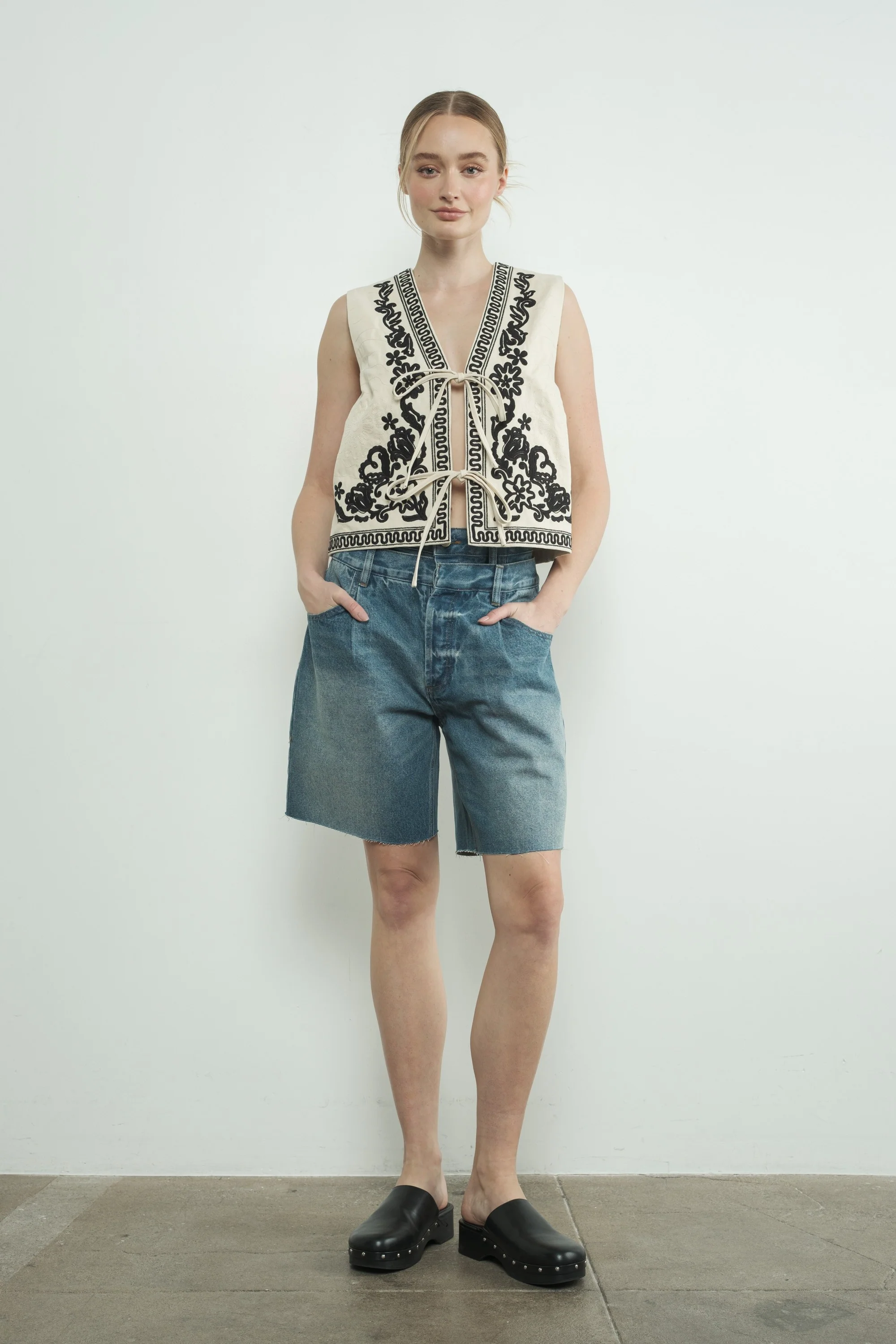 Double Waist Denim Bermuda - XAYUYUE