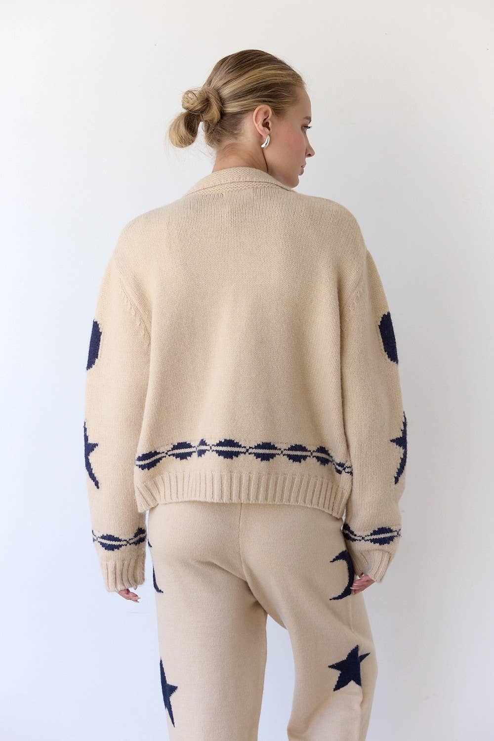 Cozy Pattern Zip Sweater Set - XAYUYUE