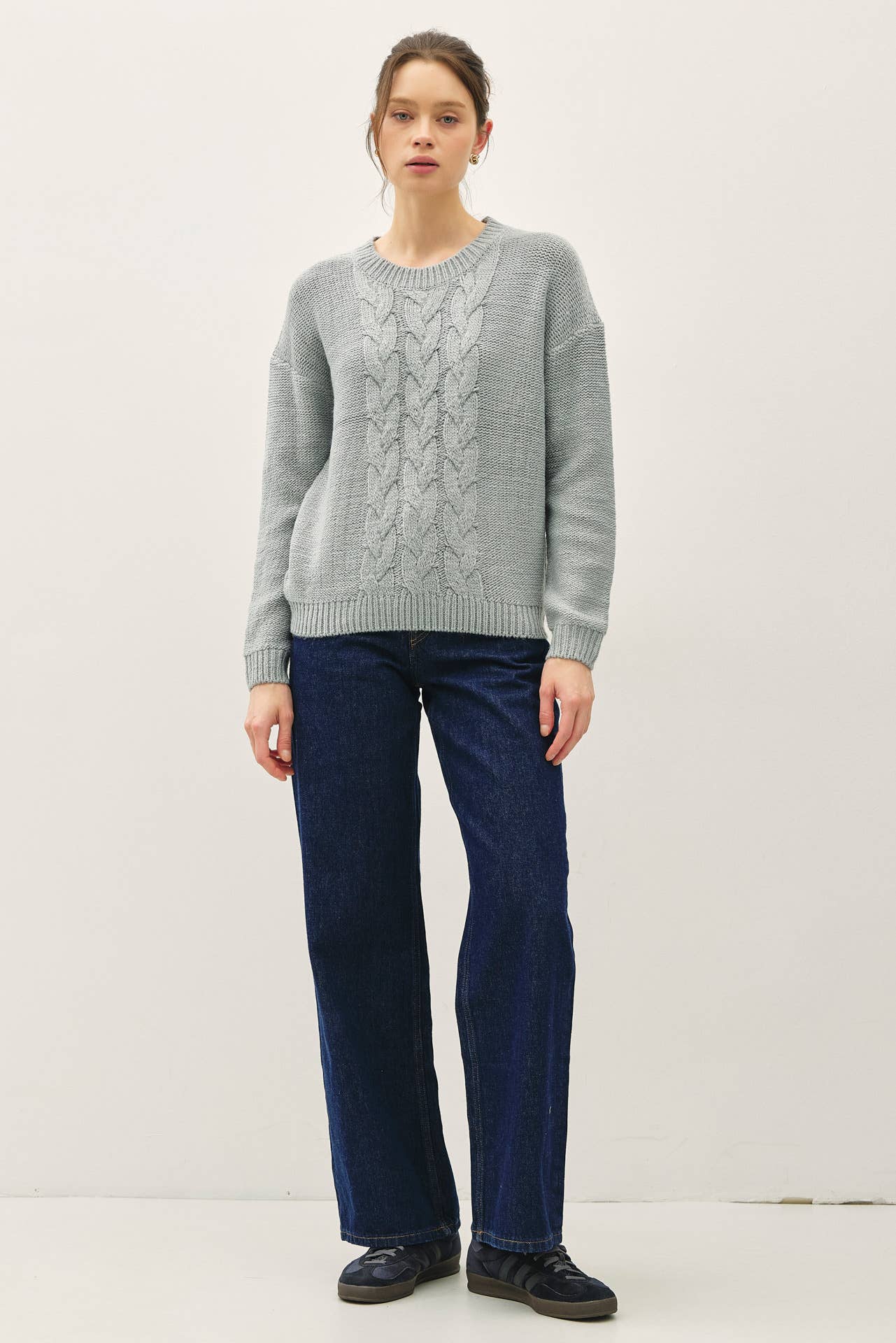 COZY CABLE KNIT DETAIL SWEATER TOP - XAYUYUE