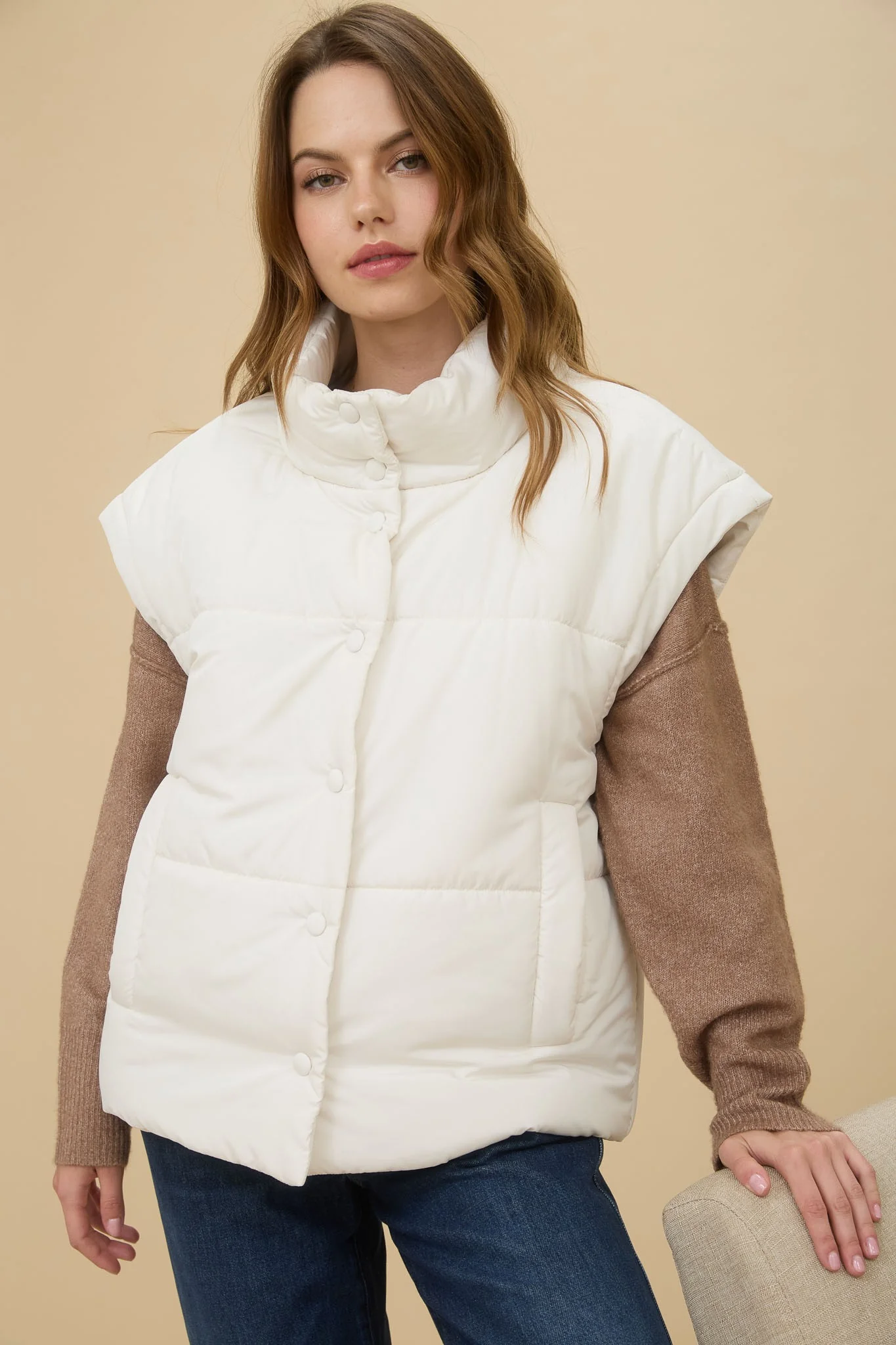 Oversized Snap Button Puffer Vest - XAYUYUE