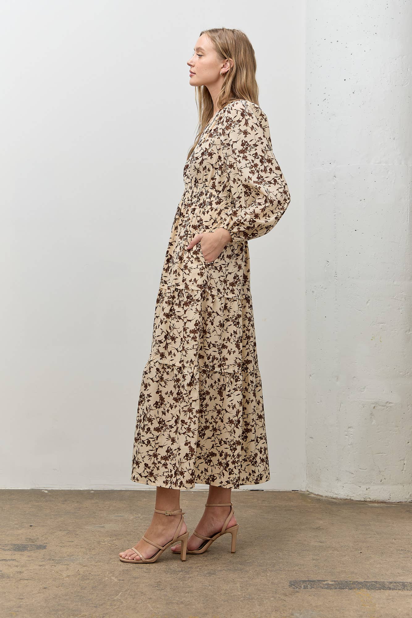 FLORAL PRINT LONG SLEEVE MIDI DRESS: CREAM MULTI - XAYUYUE