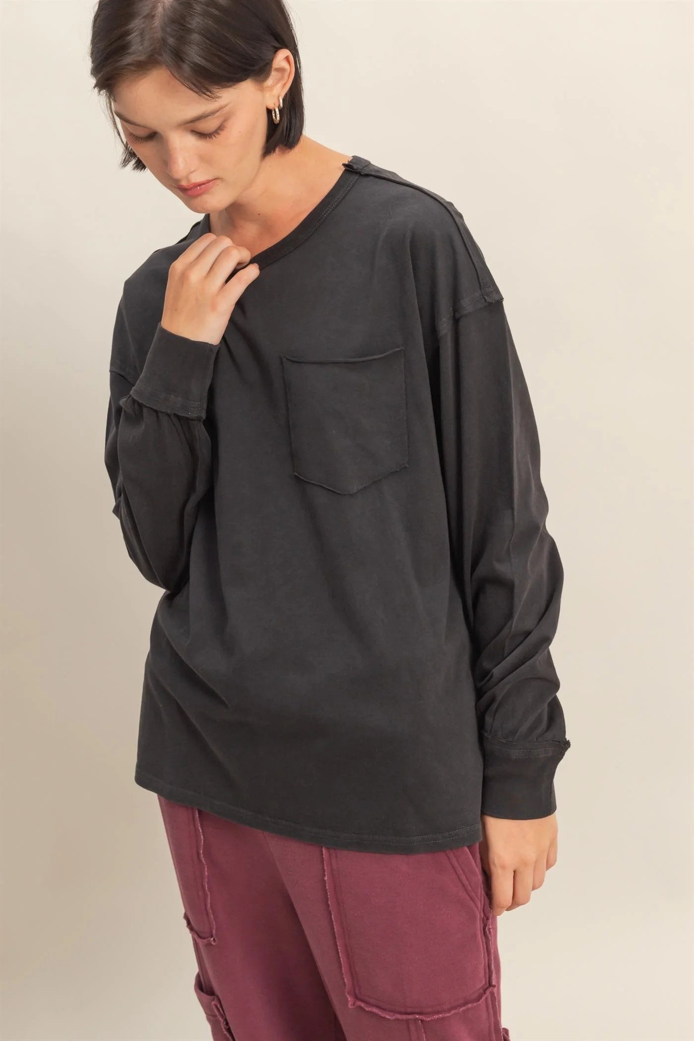 Oversized Washed Long Sleeve Pocket Tee - XAYUYUE
