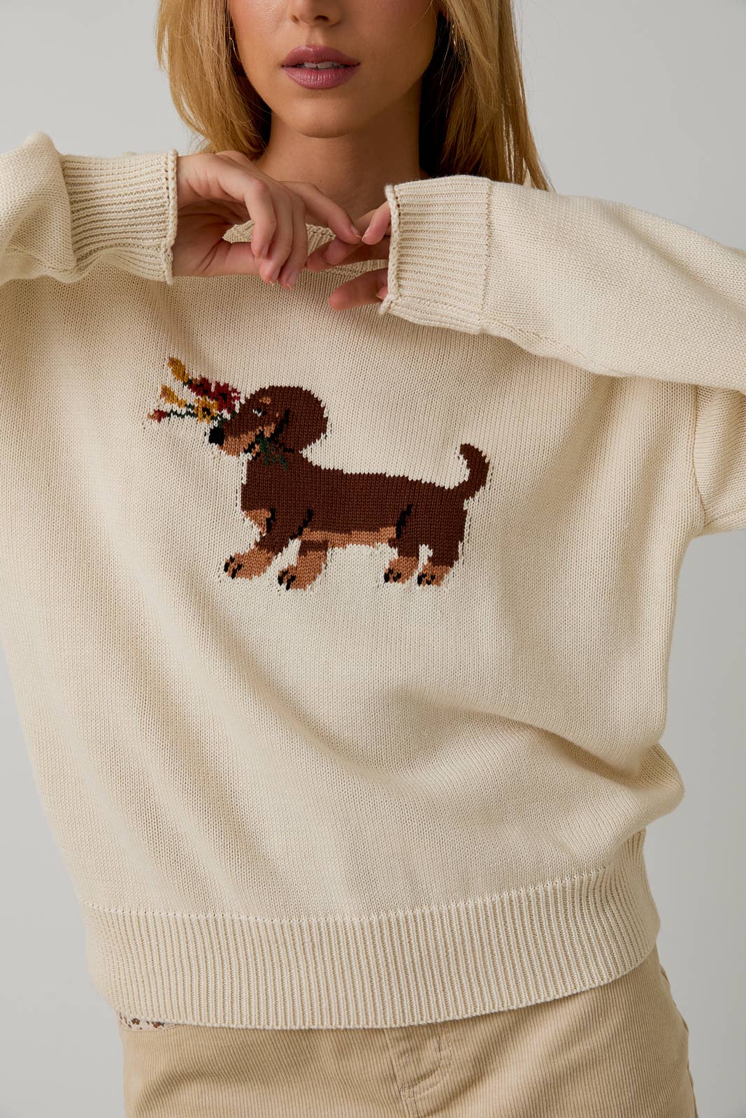 ROUND ROLL UP NECK & SLEEVE 