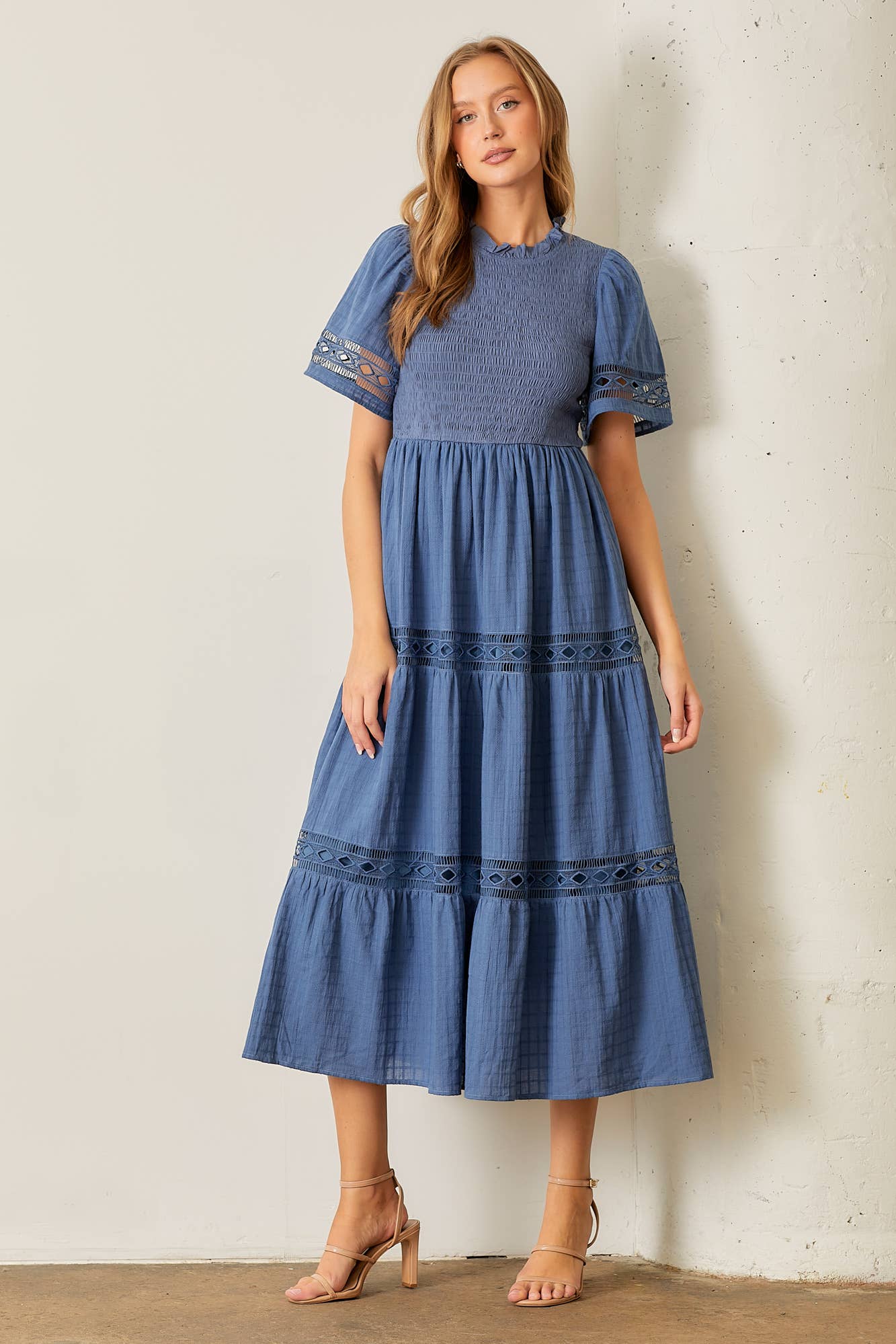 Smocked Bodice Maxi Dress W/ Lace Trim - XAYUYUE