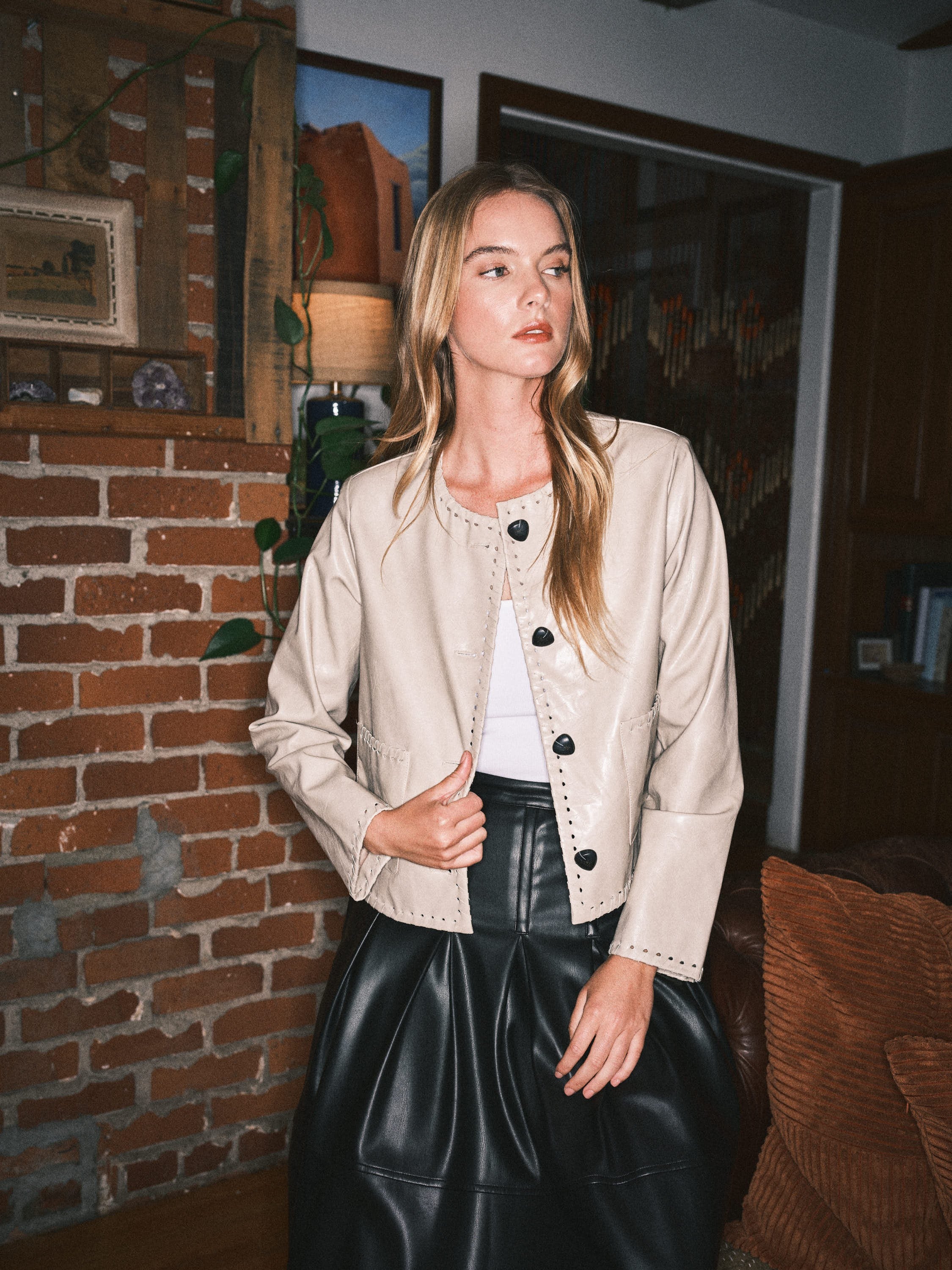 Whipstitch Edge Faux Leather Jacket - XAYUYUE