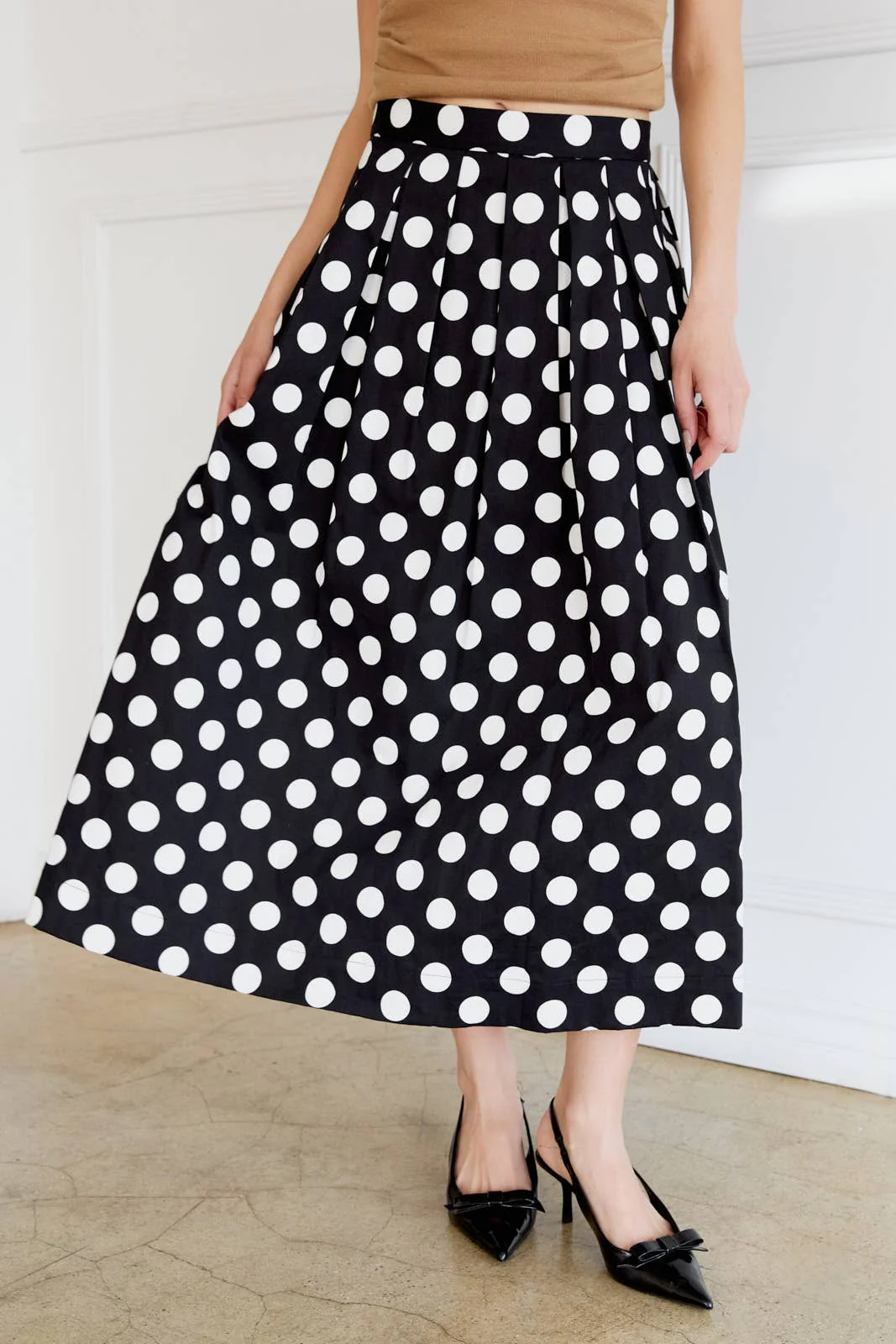 POLK DOT PLEATED CIRCLE MIDI SKIRT: BLACK-WHITE DOT / S - XAYUYUE