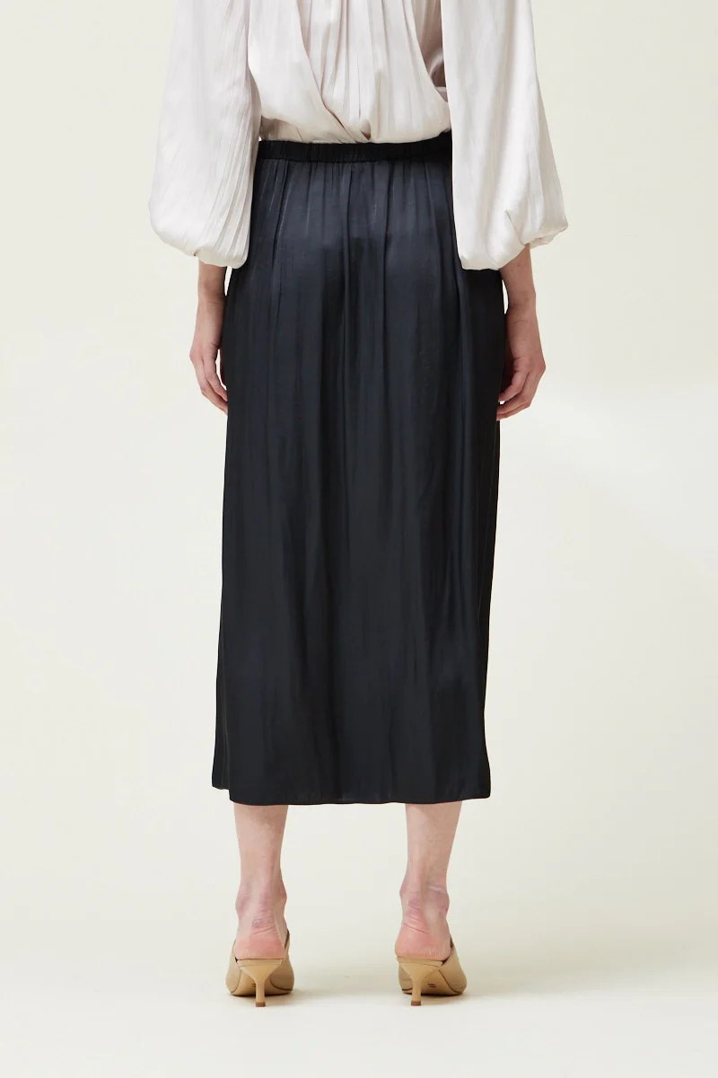 Overlap Satin Skirt - XAYUYUE