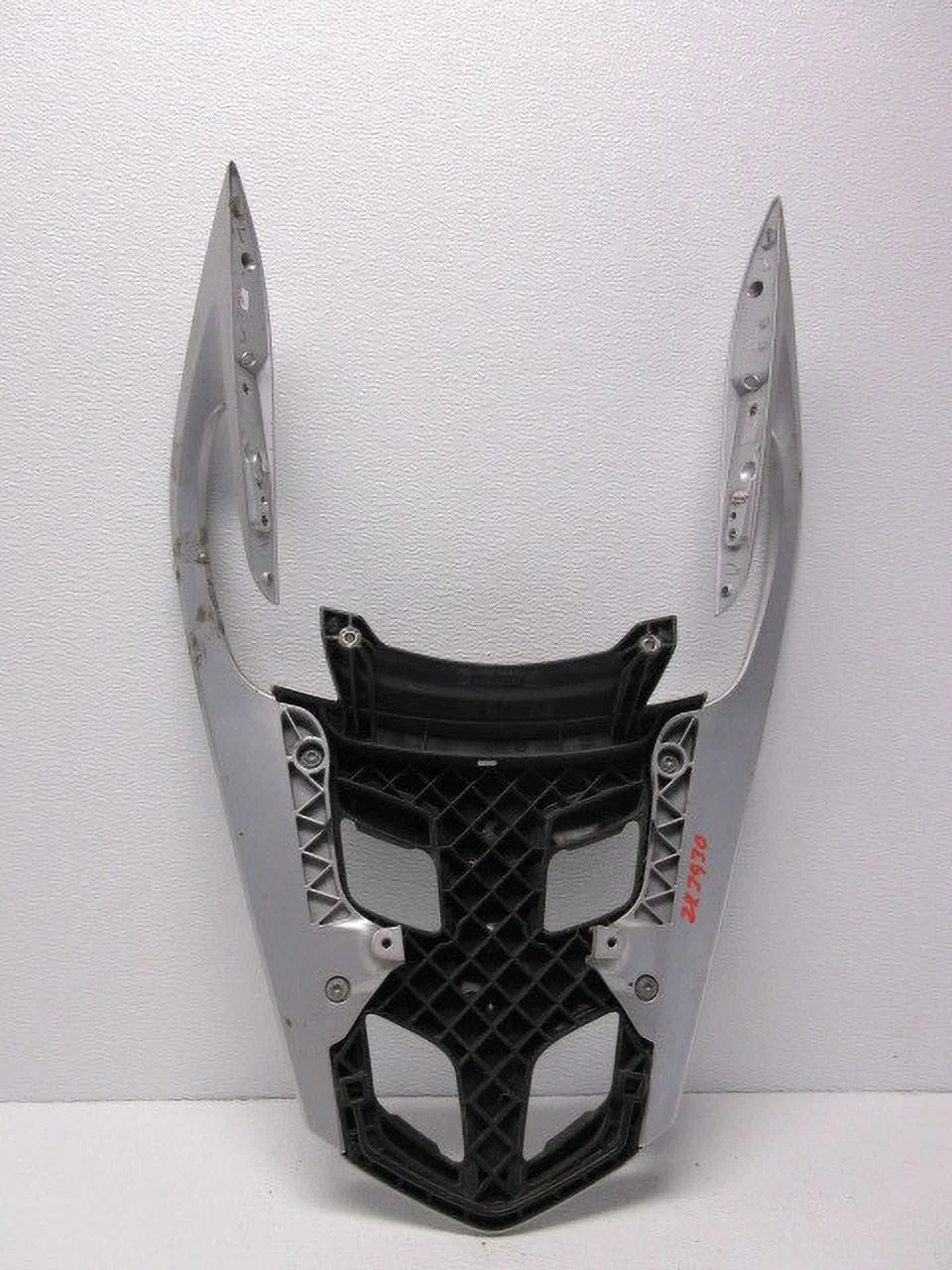 Pre-Owned 13 2013 BMW K1600GT Luggage Rack 46547682914 OEM LKQ (Good)