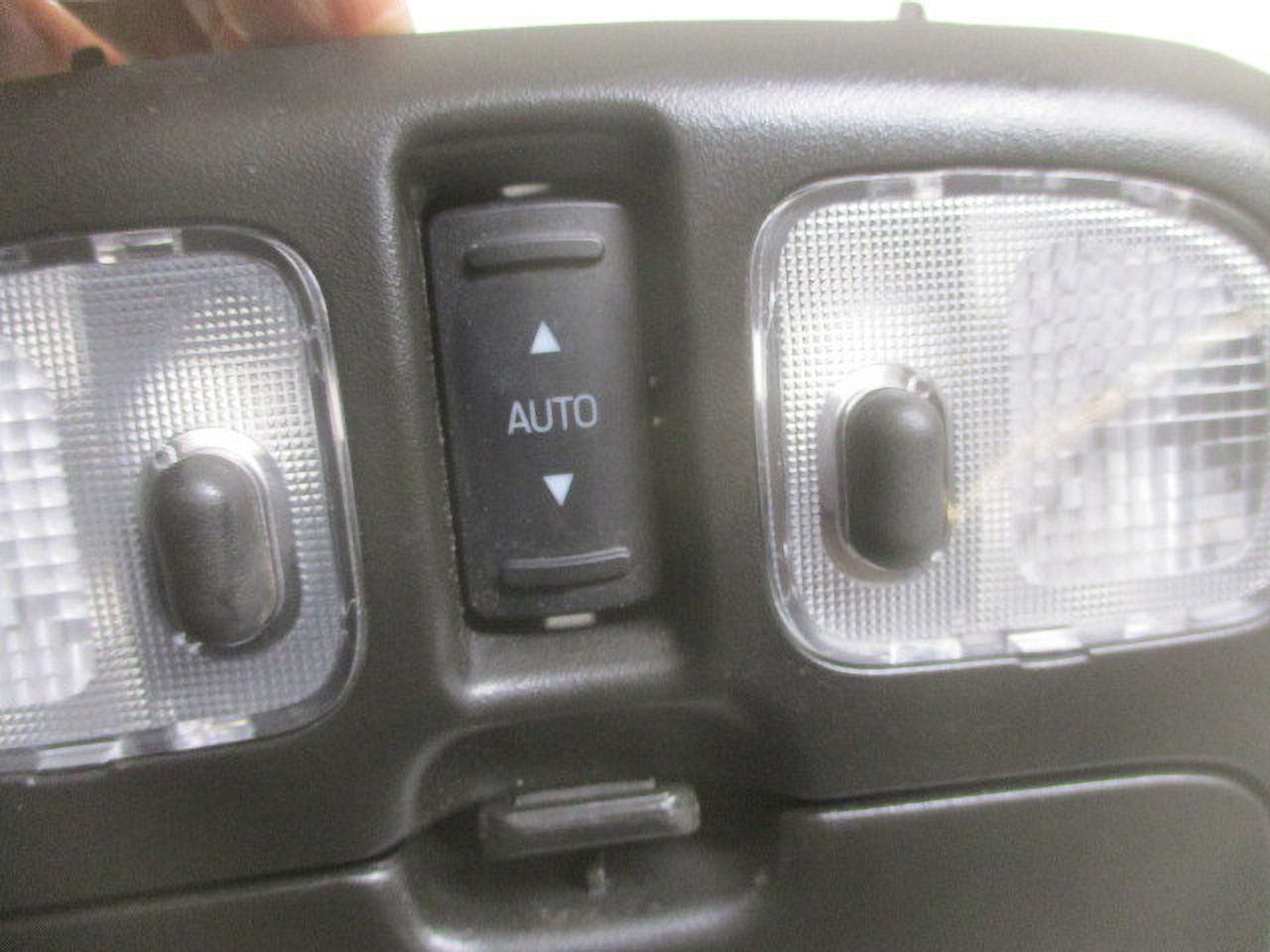 Pre-Owned 09 10 11 12 Ford Escape Overhead Roof Console w/Sunroof OEM LKQ (Good)