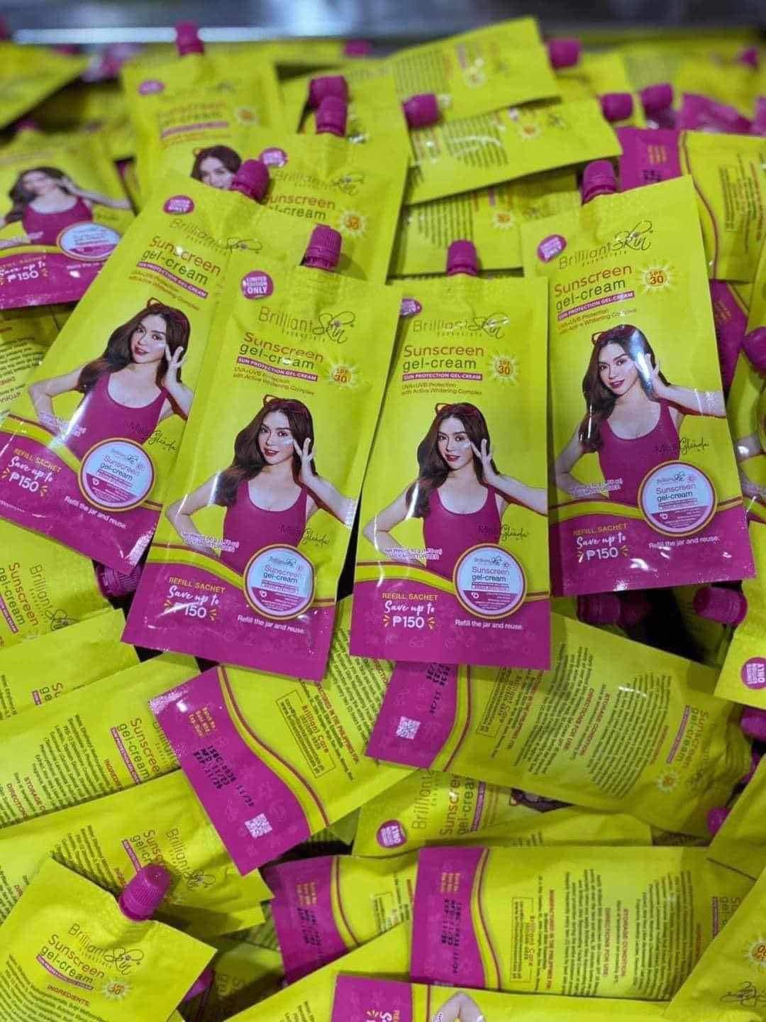 Sunscreen Gel-Cream SPF 30 Sachet Size 50 Gram (Pack Of 2), 3 Piece Set