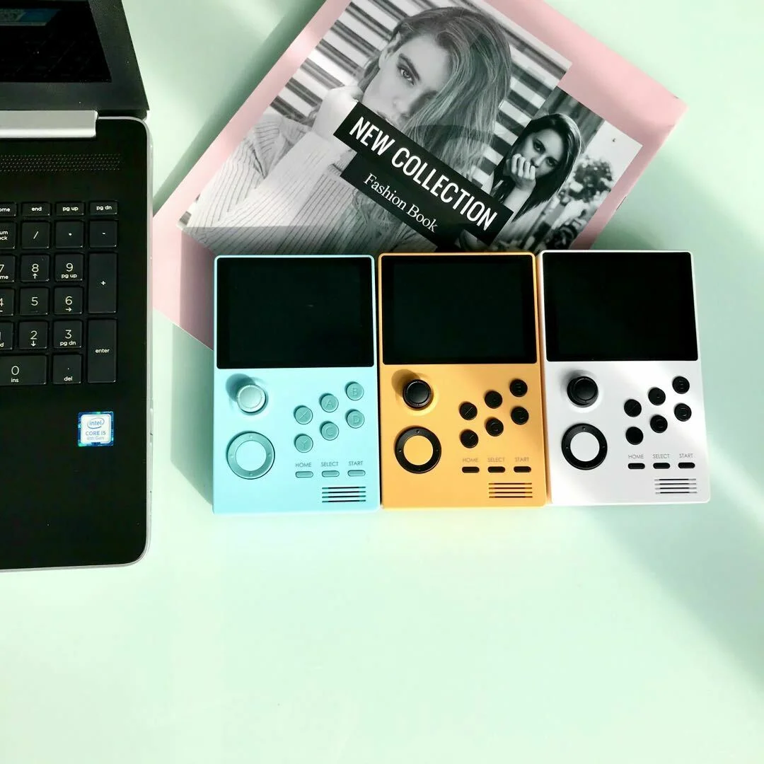 SuperRetro Handheld Game Station Android Powered Pandoras Games mini 3000+Games Orange