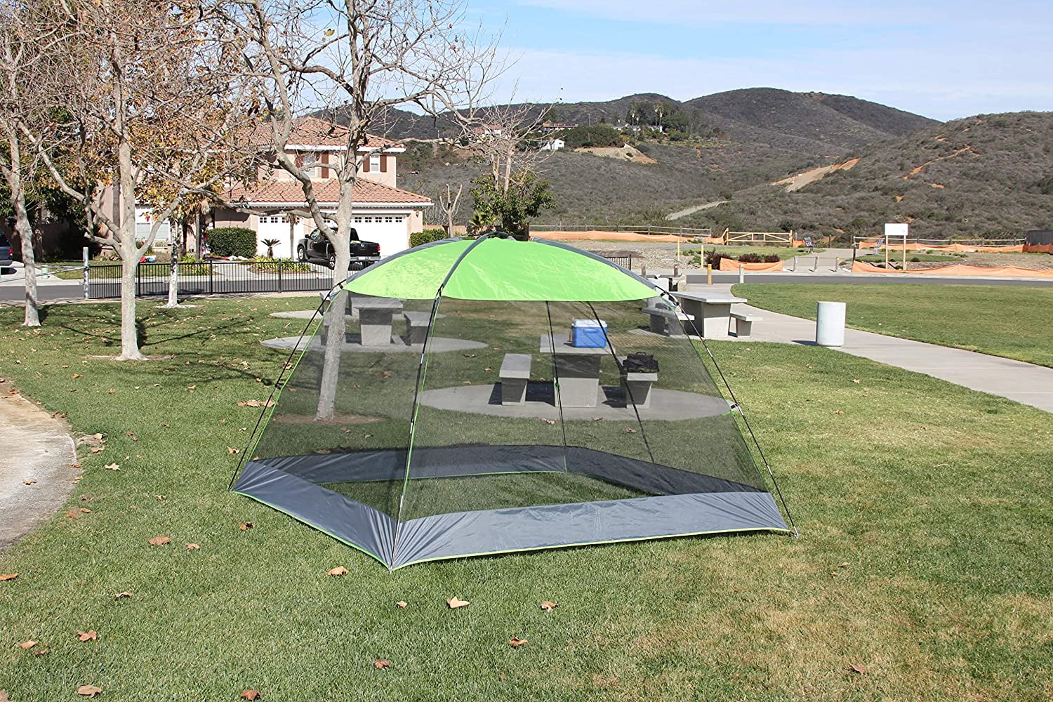 Caravan Canopy Sports 10' x 10' Screen House Shelter, Lime Green (33 sq ft Coverage)