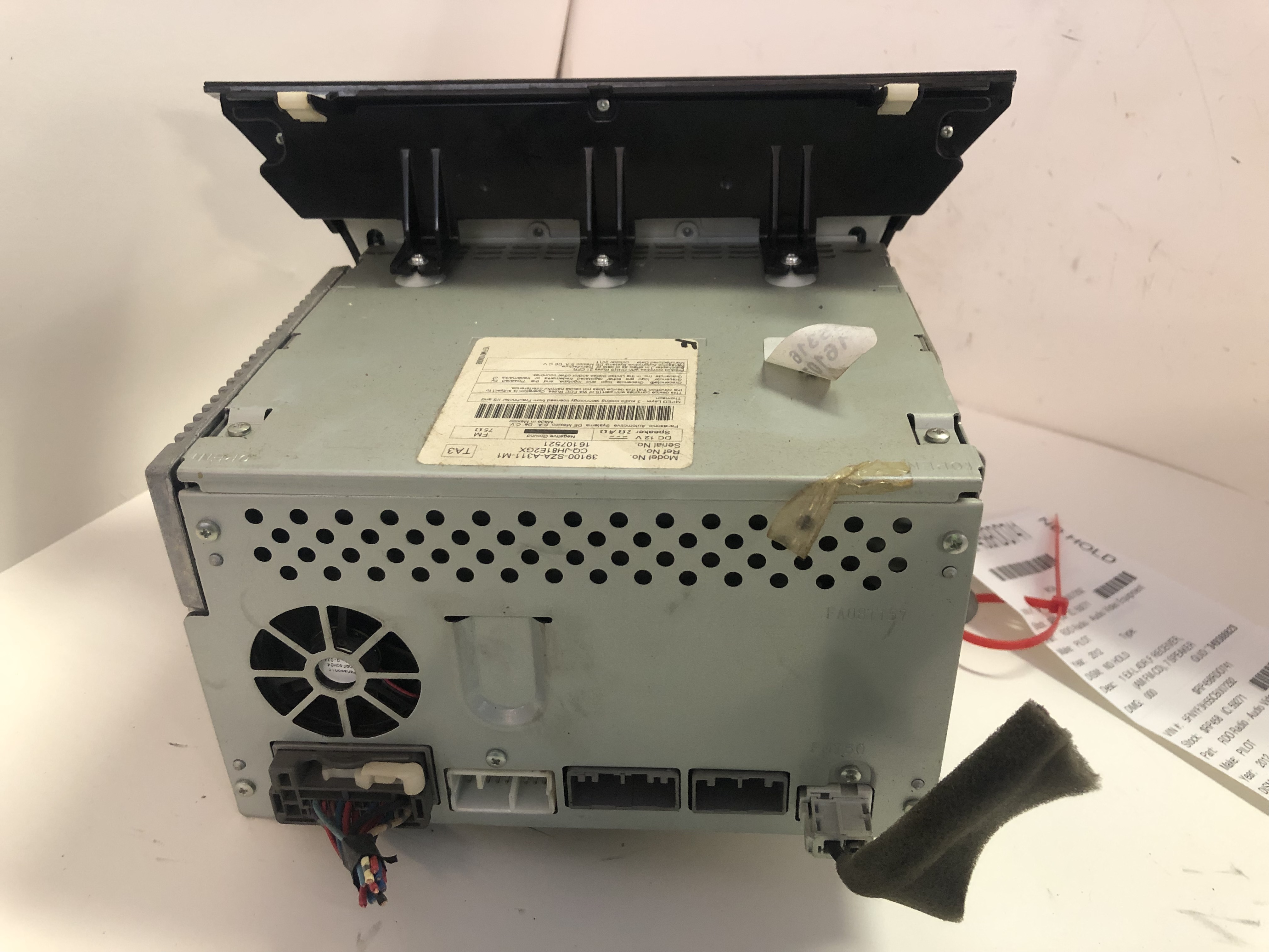 Pre-Owned 12-15 Honda Pilot AM FM CD Player Radio Receiver OEM LKQ (Good)