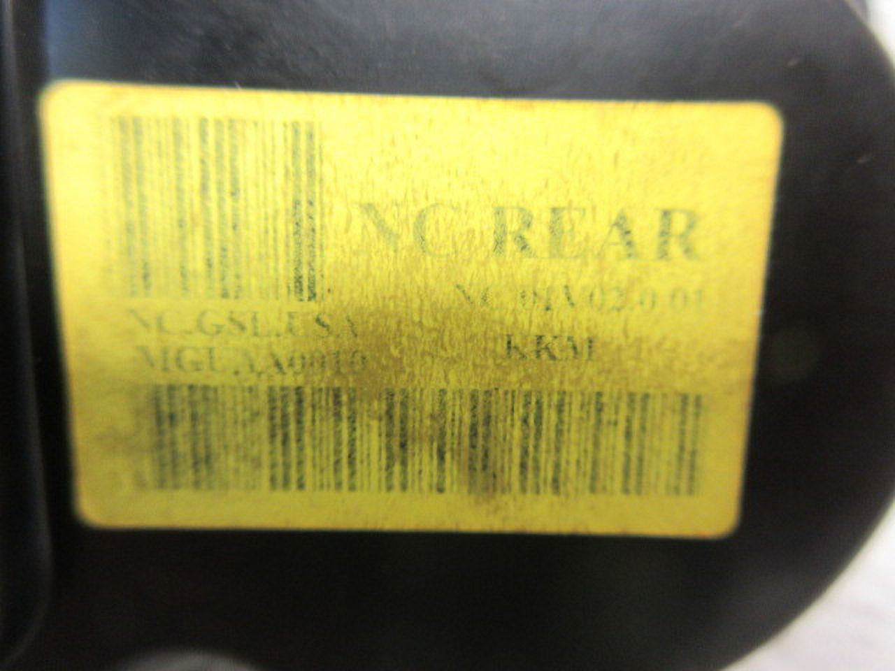 Pre-Owned 13-19 Hyundai Santa Fe Rear RH Quarter Mounted Temperature Control Unit OEM LKQ (Good)