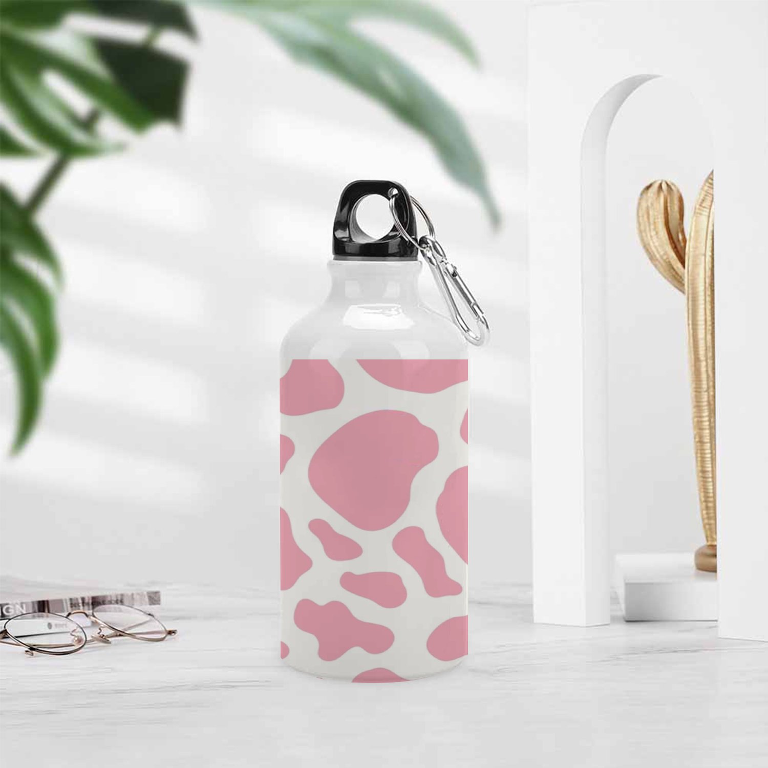 GZHJMY Sports Water Bottles, Pink Cow Print Large Capacity Aluminium Portable Leakproof Lightweight Drink Bottles for Fitness and Outdoor Enthusiasts