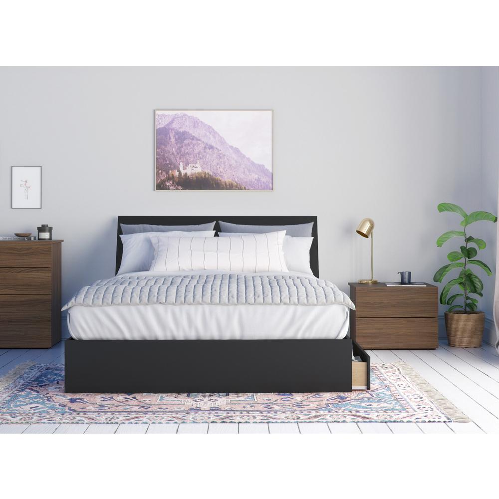 Wasabi 3 Piece Queen Size Bedroom Set  Walnut and Black