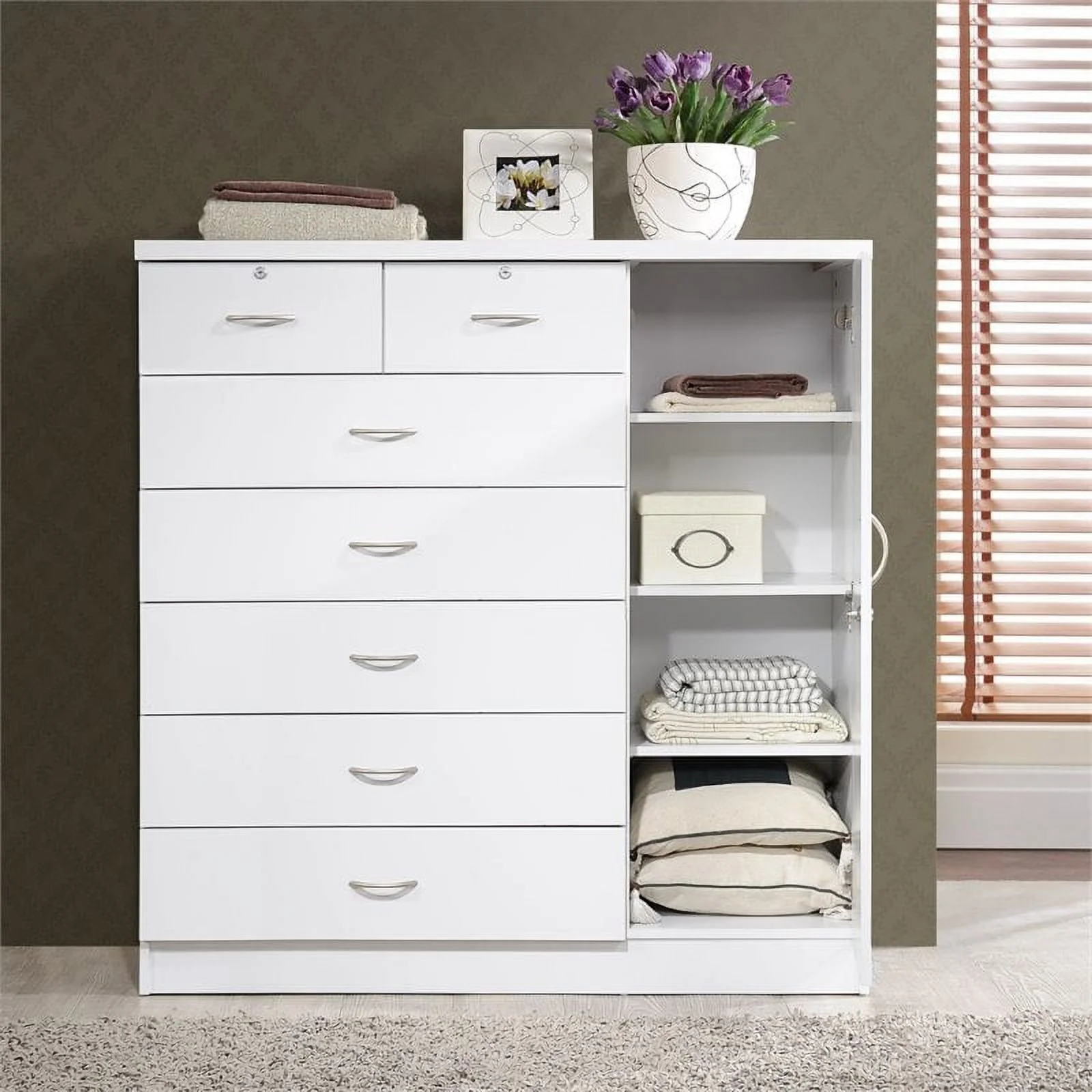 Home Square Hodedah 2 Piece 7 Drawer Wood Chest Set with Locks in White