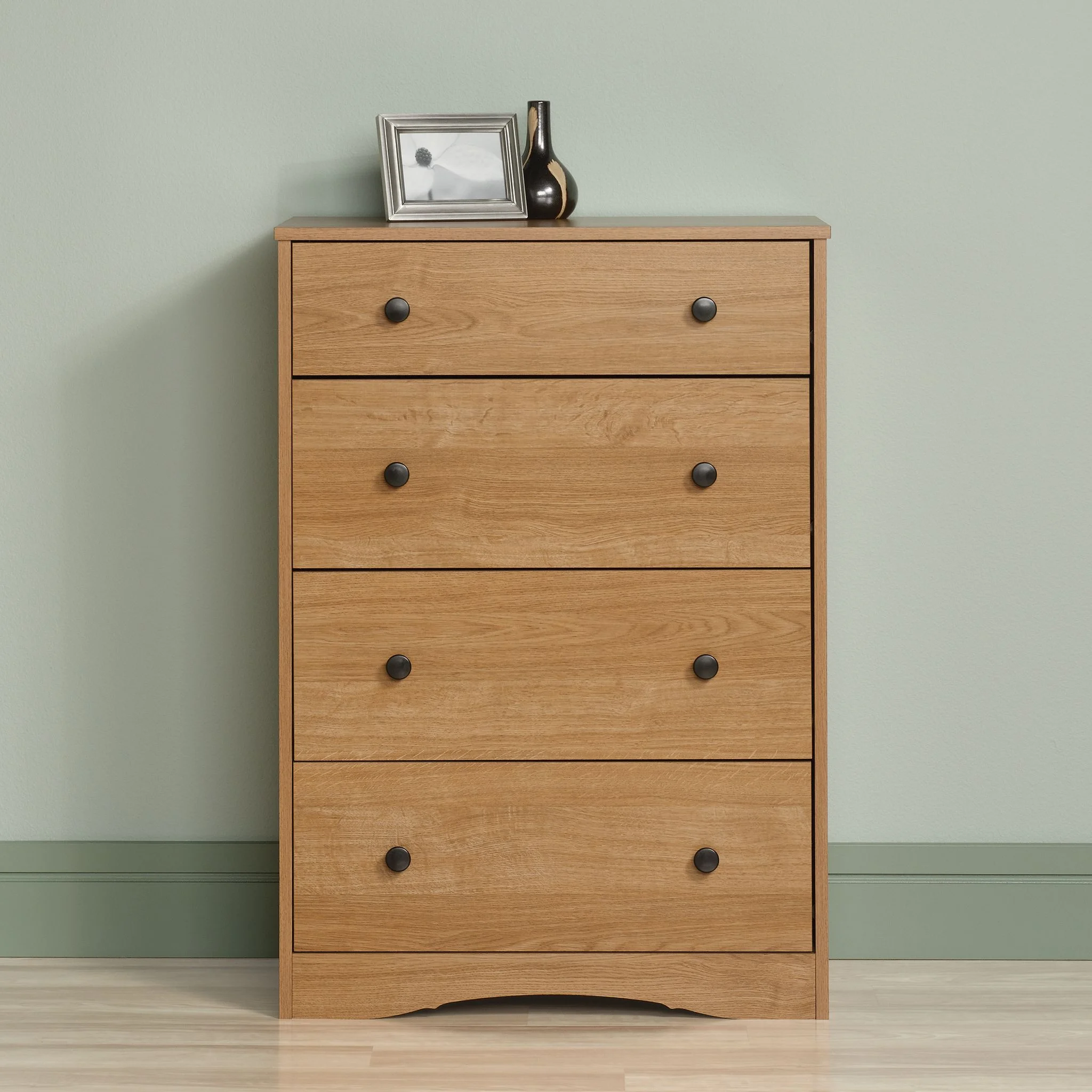 Sauder Beginnings 4-Drawer Dresser, Highland Oak Finish