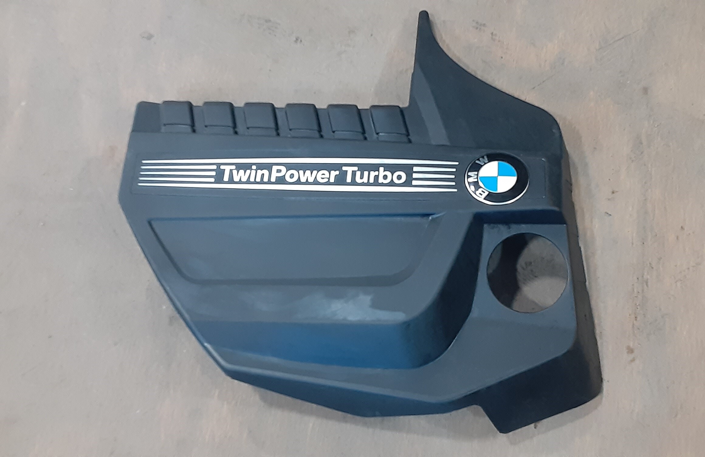 Pre-Owned 2015 BMW 535I Engine Motor Cover OEM LKQ (Good)