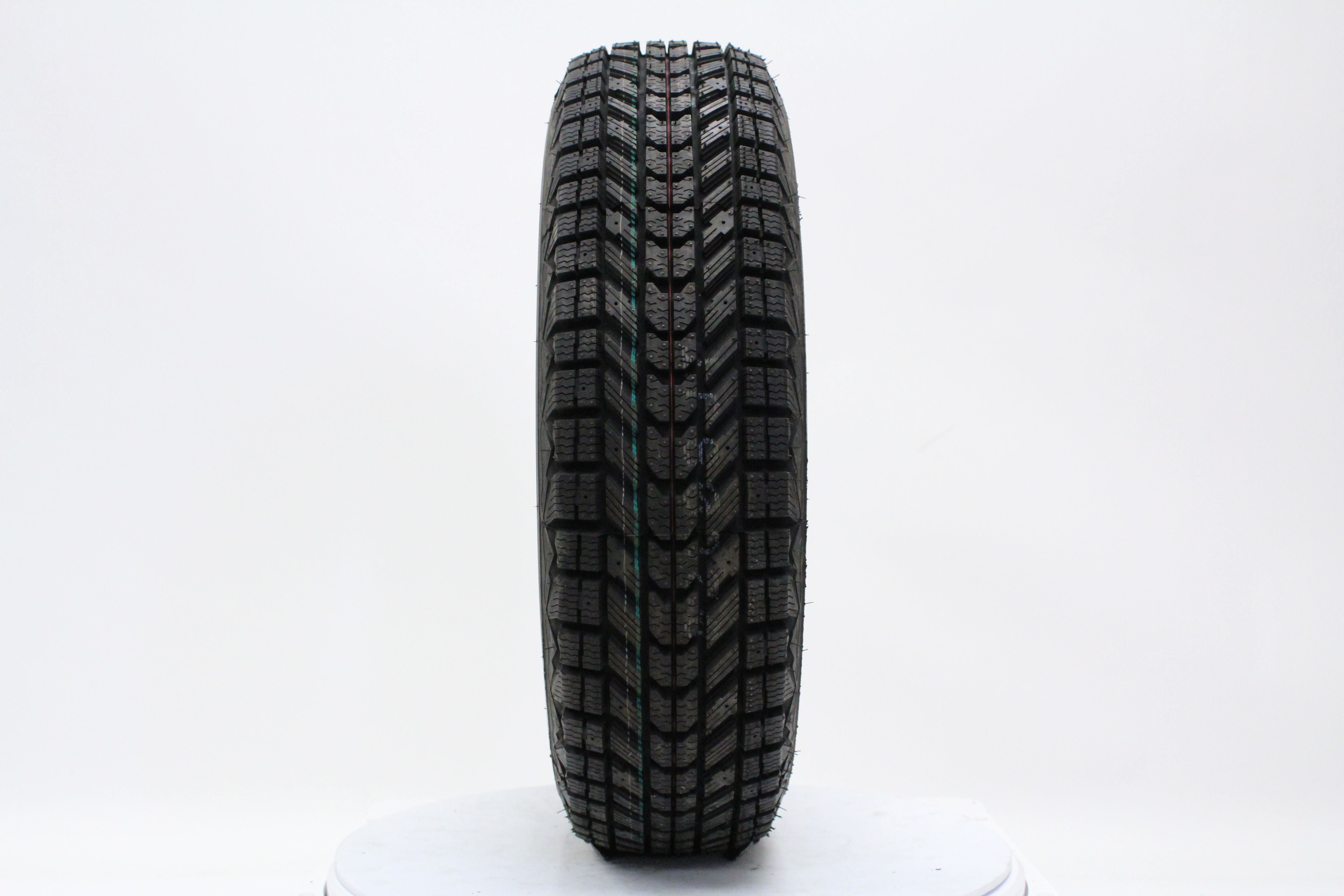 Firestone Winterforce 225/60R18 100 S Tire Fits: 2018-23 Chevrolet Equinox LT, 2017-18 Subaru Outback 3.6R Touring