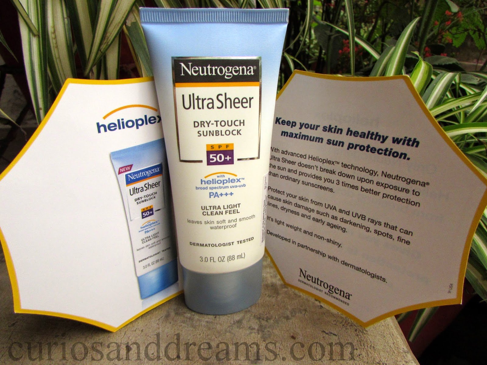 Neutrogena Ultra Sheer Dry-Touch Spf50+ Pa+++ Sunblock Cream 88Ml