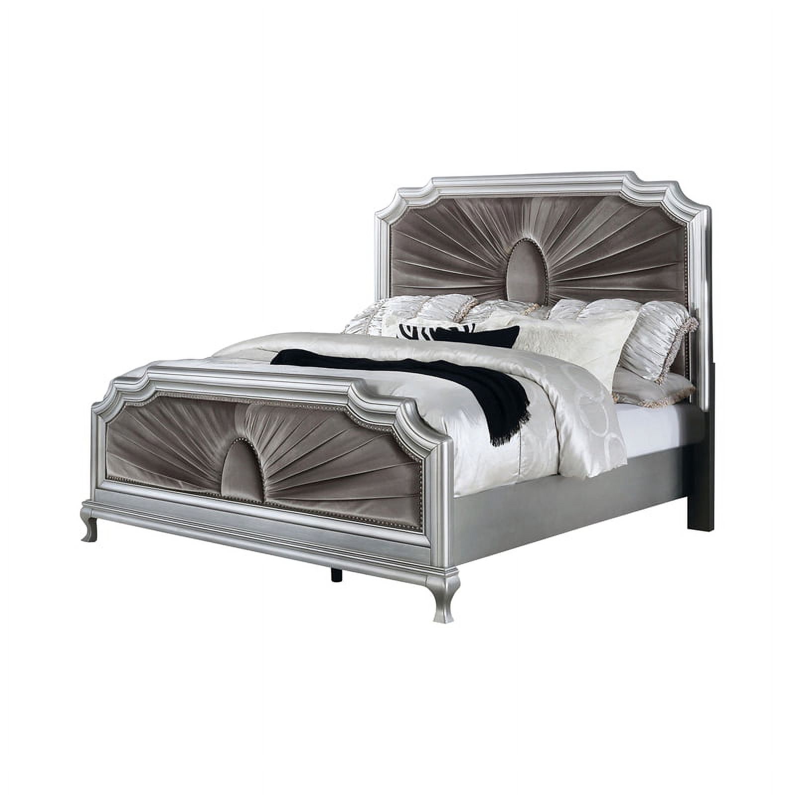 FOA Pappa Glam 3-Piece Silver Wood Bedroom Set - Cal King + Nightstand + Dresser