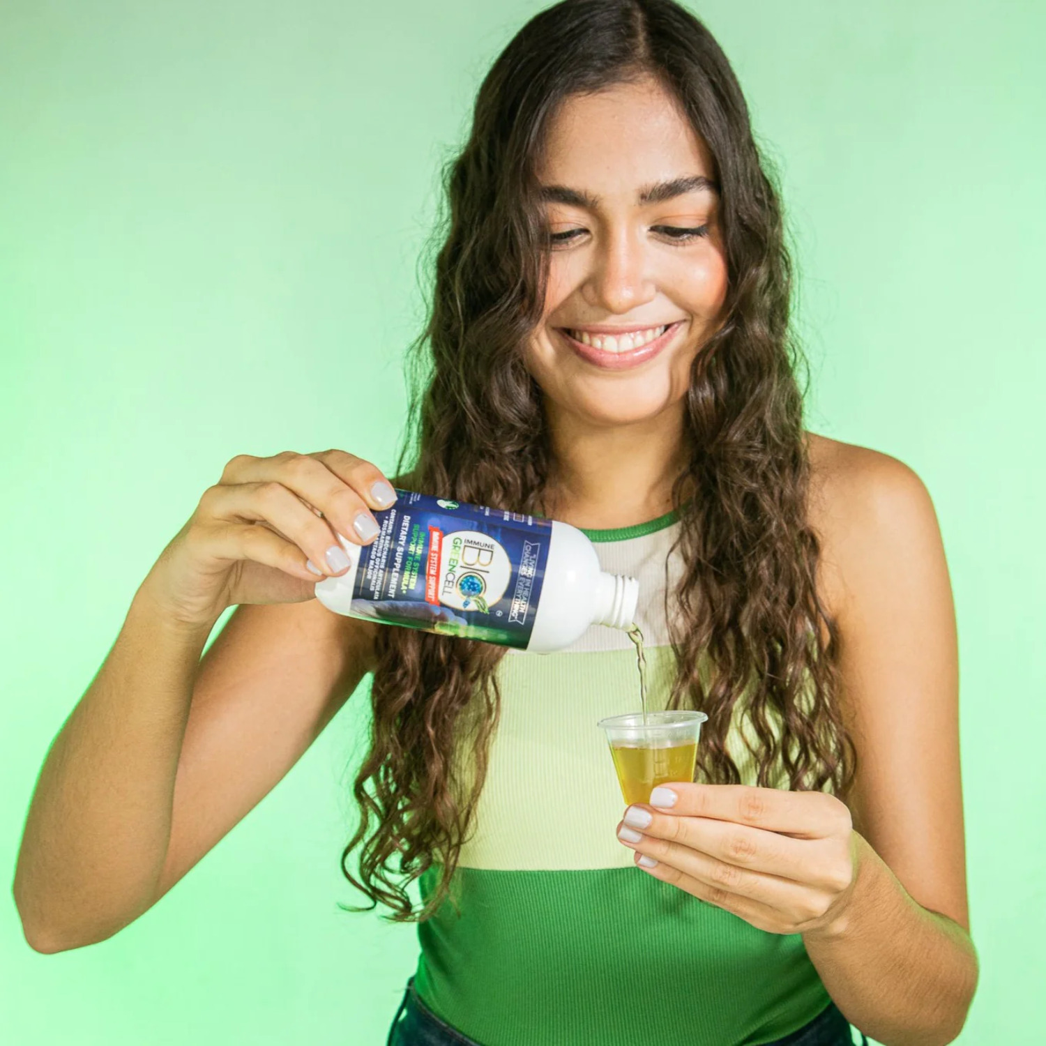 Immune Bio Green Cell - Immune System Support* - Incluye 2 Botellas - 2ml Per Serving