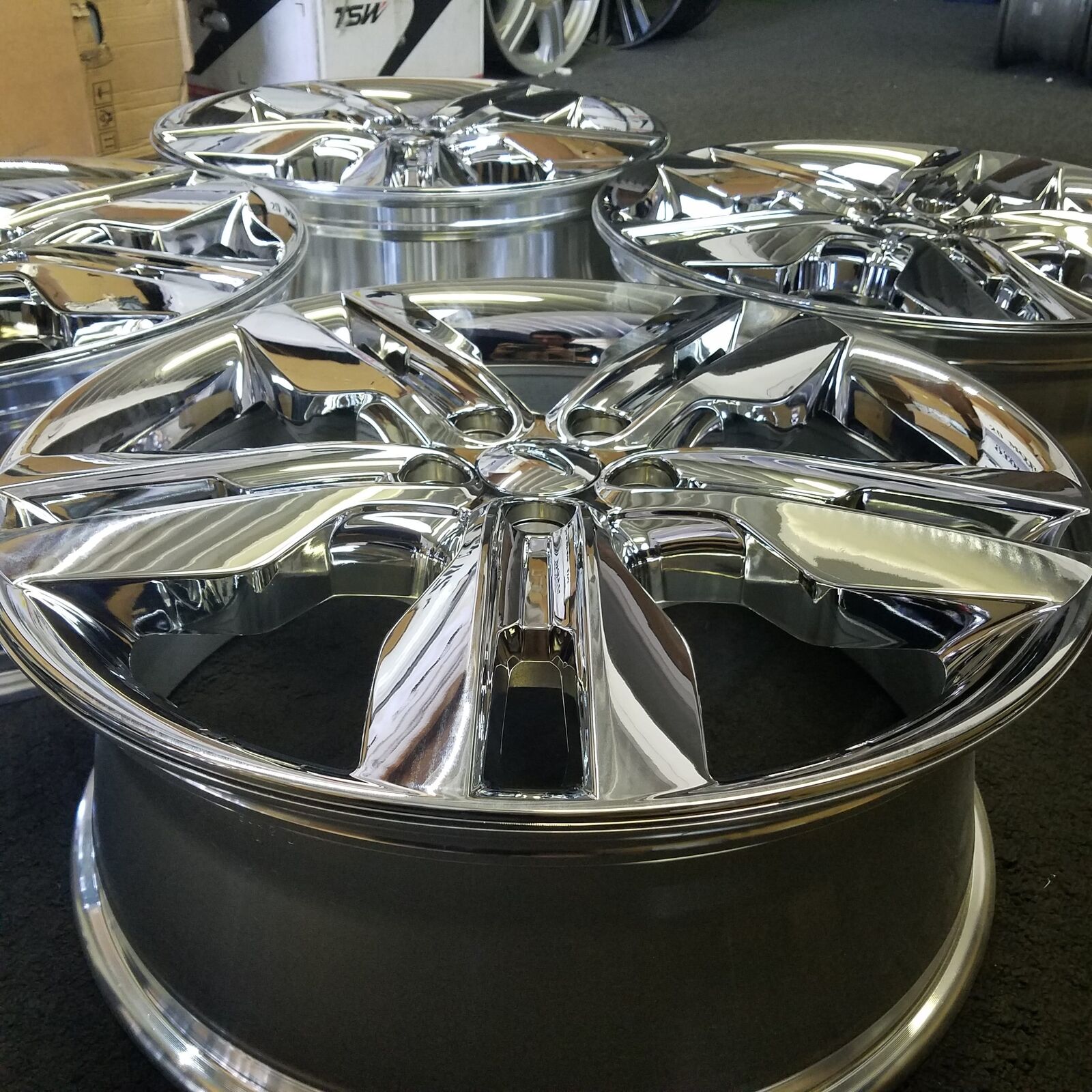 Set of 4 Brand New 20