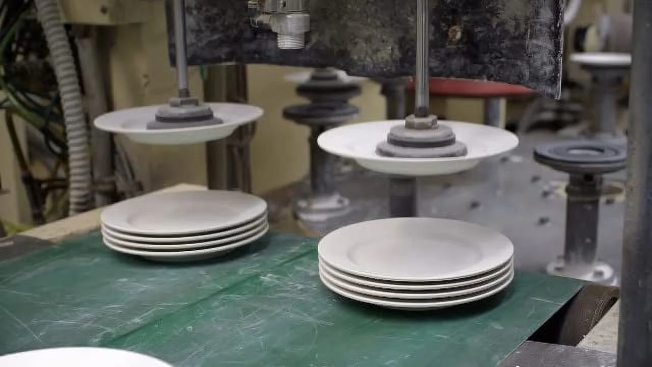 Lenox Butterfly Meadow Fritillary Dinner Plate