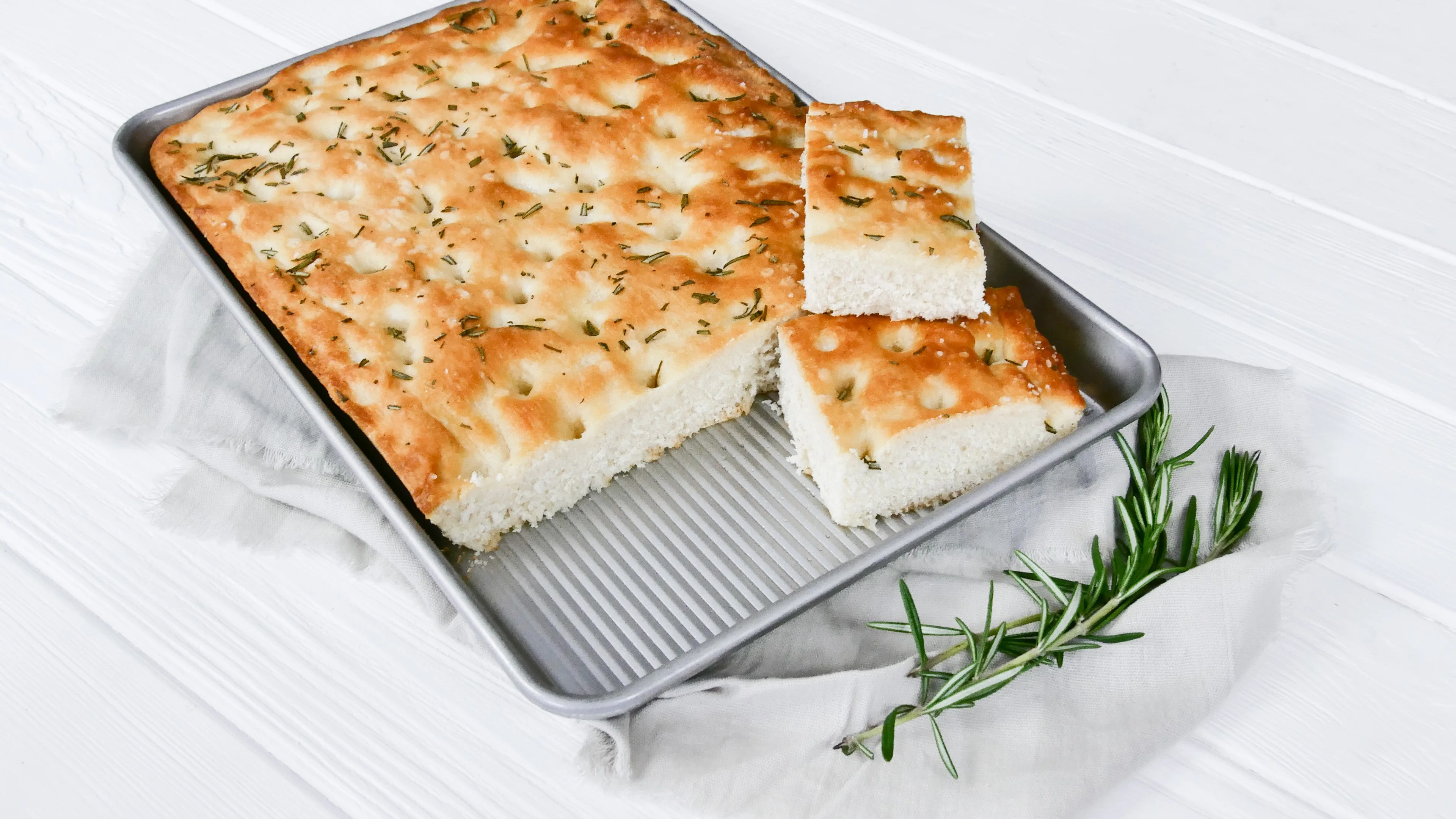 USA Pan Nonstick Quarter Sheet Pan, Set of 2