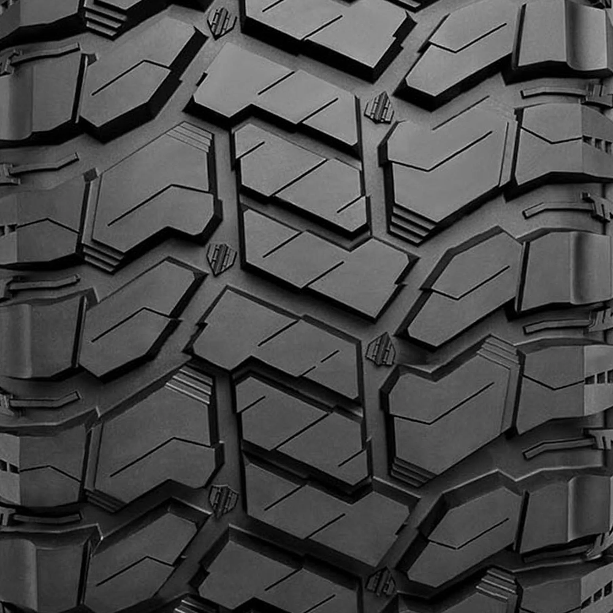 Set of 4 Radar Renegade R/T LT35X12.50R18 128Q F Tires