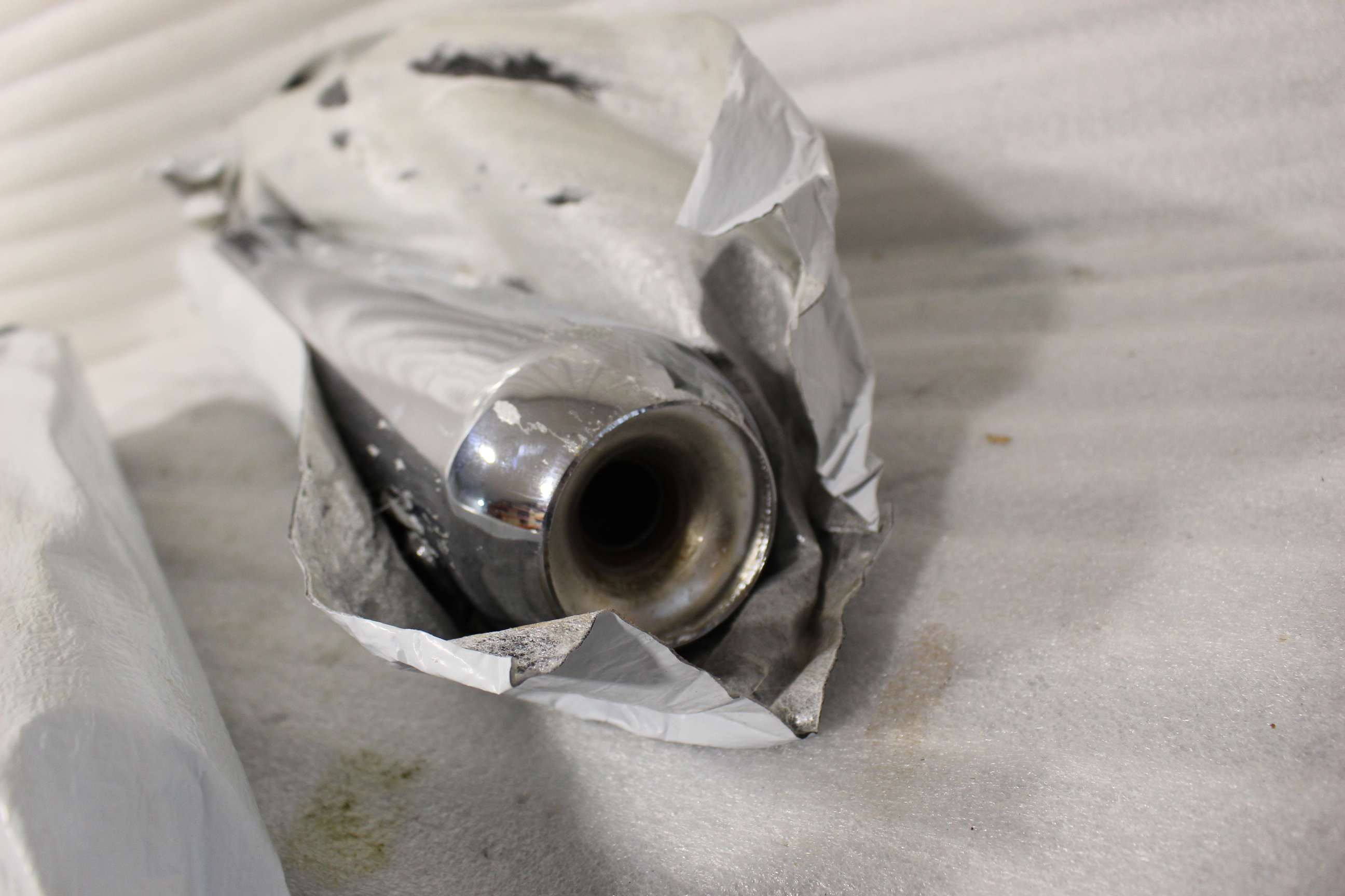 OEM NOS NEW HARLEY TOURING CATALYST MUFFLER KIT 65906-96