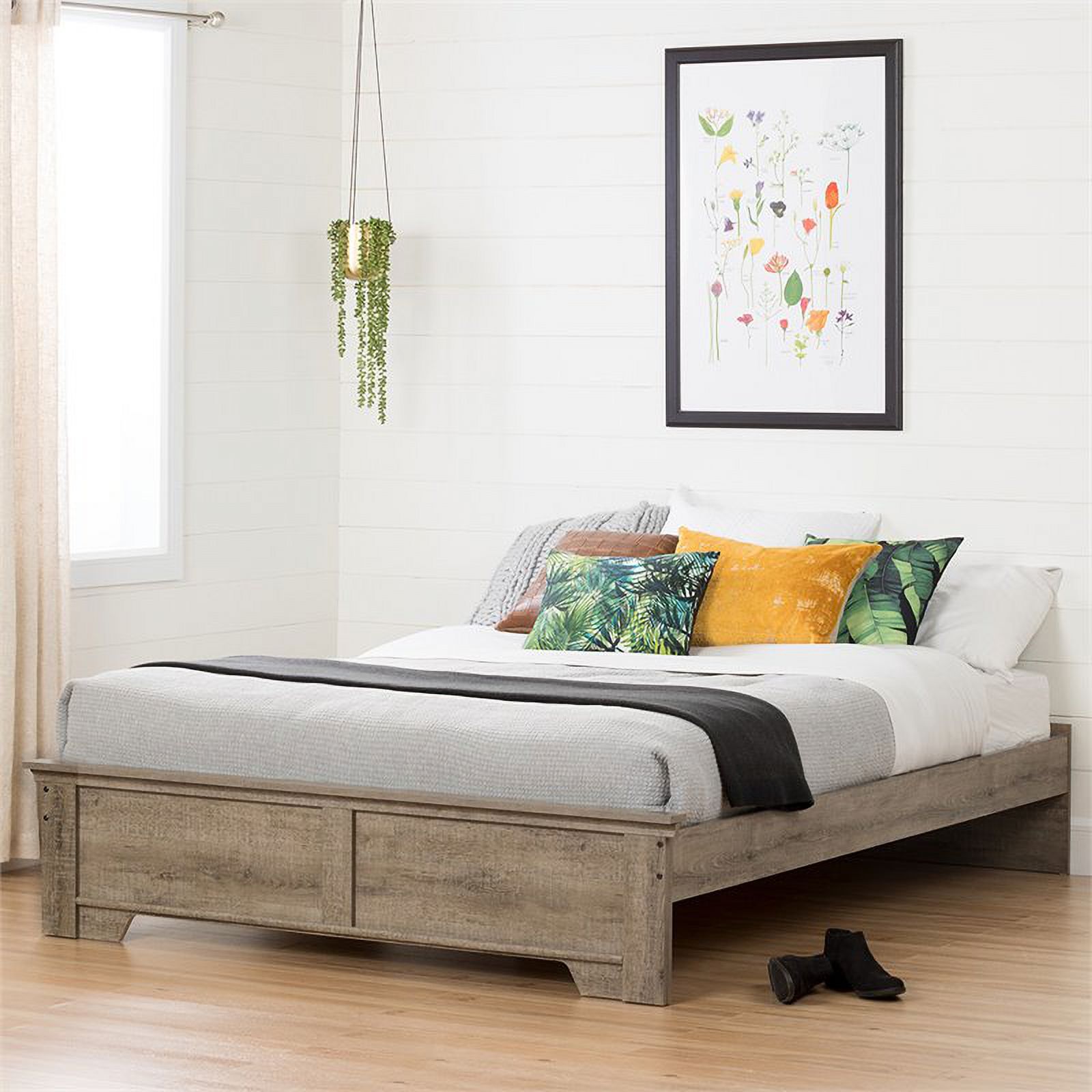 Pemberly Row Modern Queen Wood Platform Bed in Weathered Oak