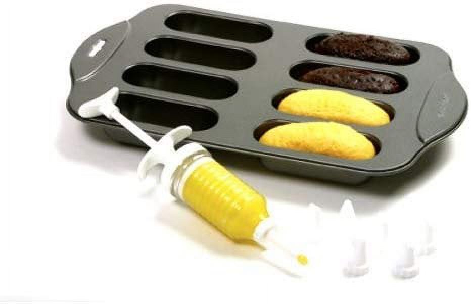 Norpro 3964 Cream Canoe Pan With Bonus 9 Piece Decorating Set