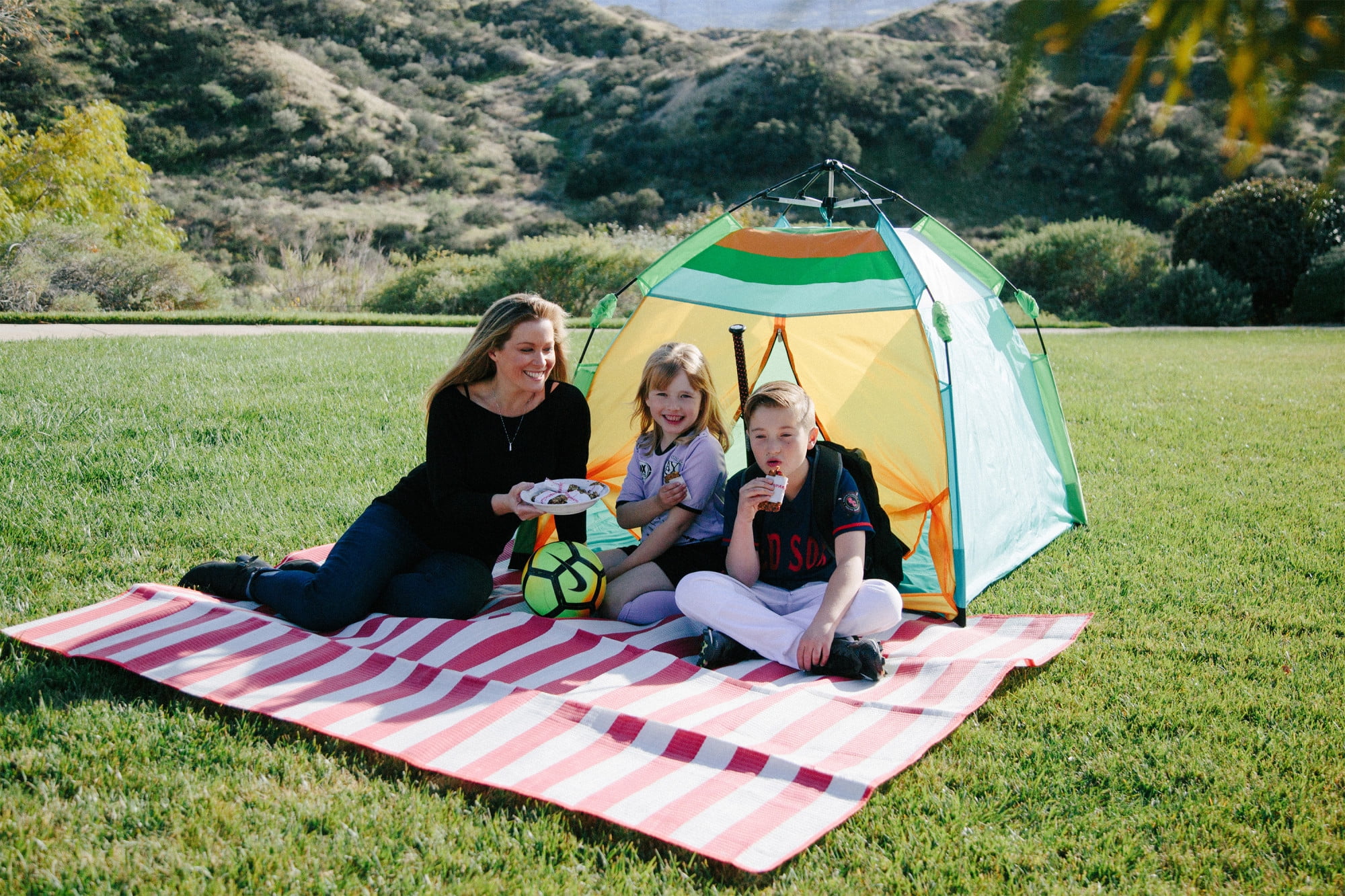 Pacific Play Tents  One Touch Beach Tent 48 In X 48 In X 36 In