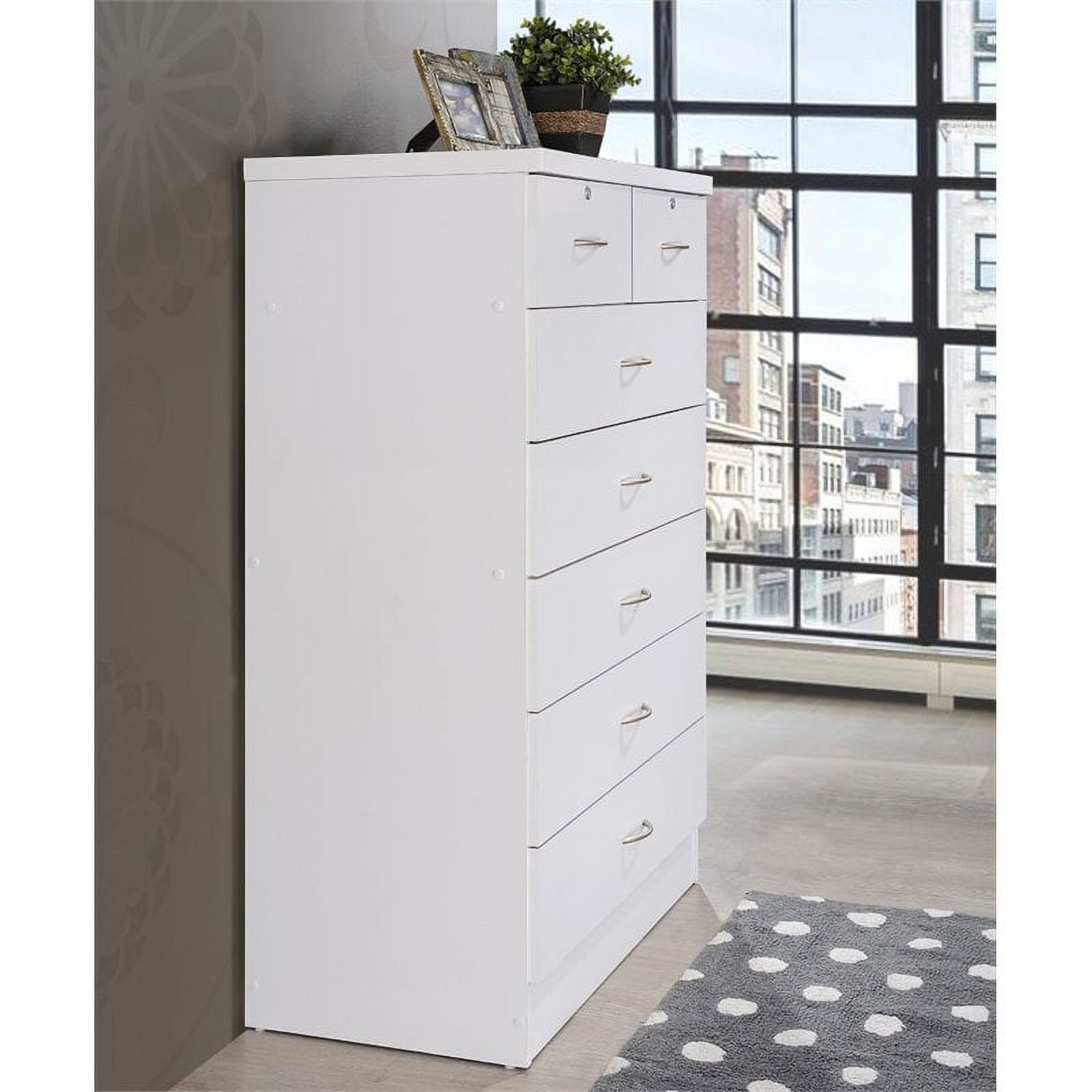 Home Square Hodedah 2 Piece 7 Drawer Wood Chest Set with Locks in White