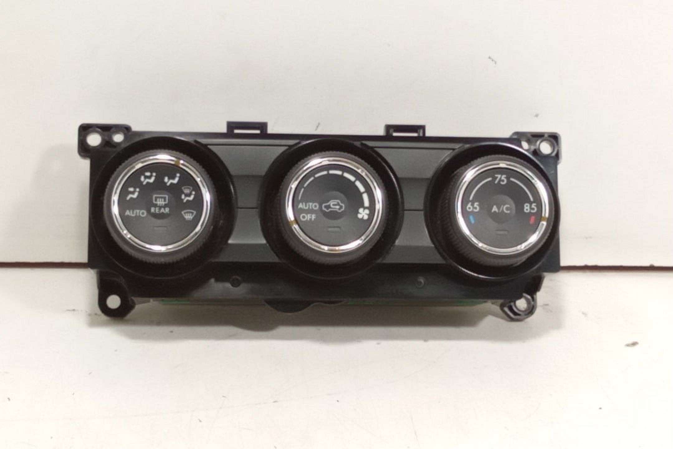 Pre-Owned 2012-2013 Subaru Impreza HVAC Temperature Control Unit OEM (Good)
