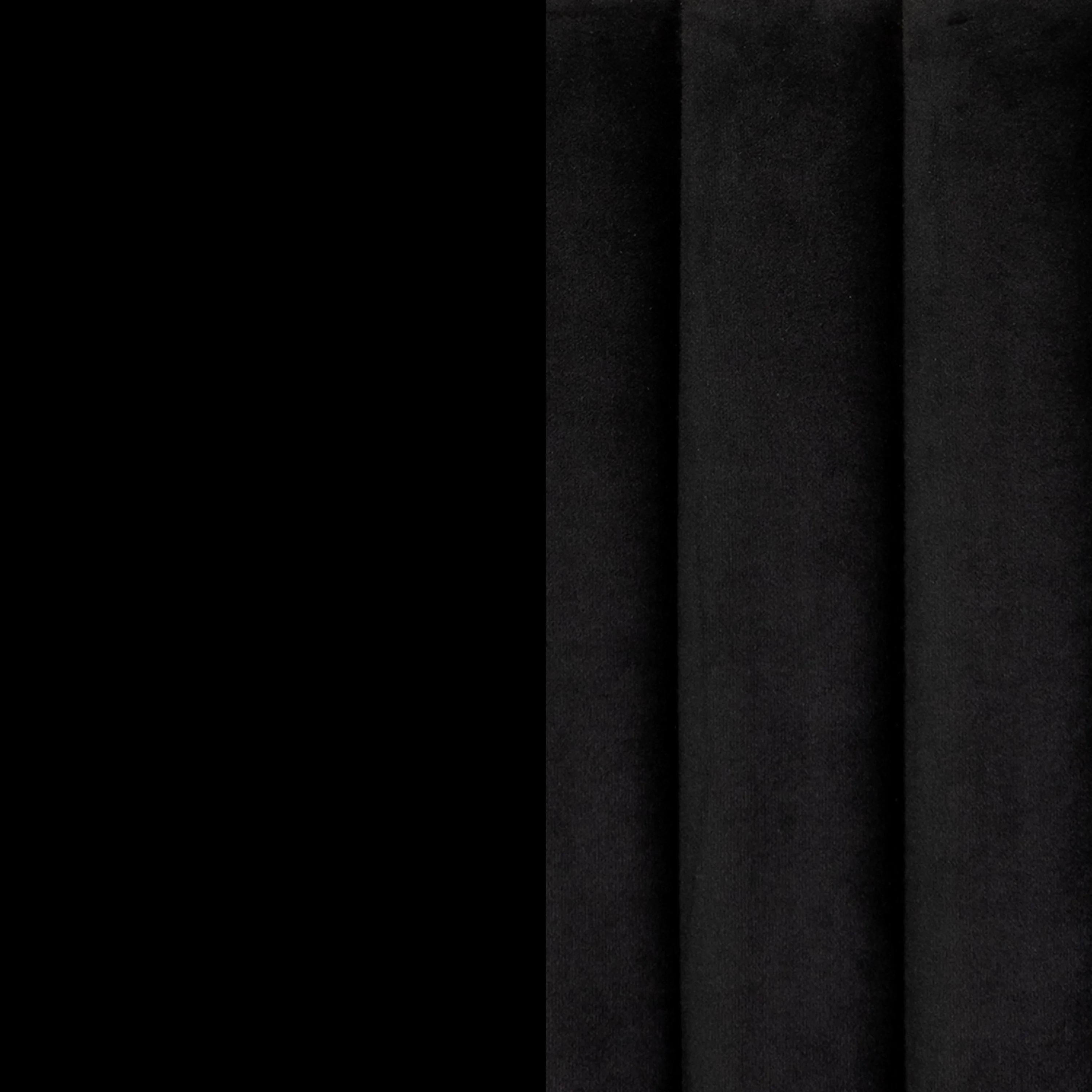 Maliza Upholstered Queen Metal Bed, Black