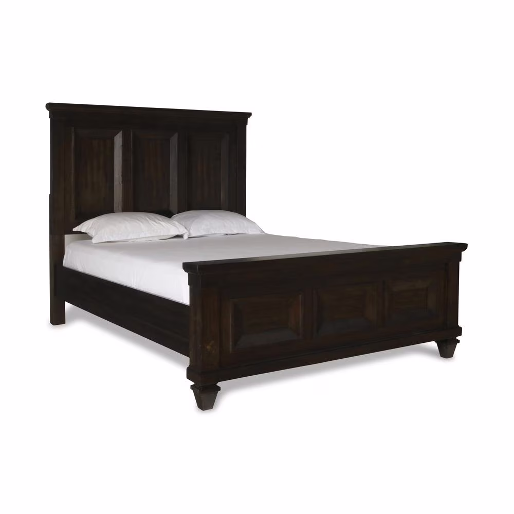 New Classic Sevilla 4-Piece Wood Cal King Bedroom Set with Chest in Walnut
