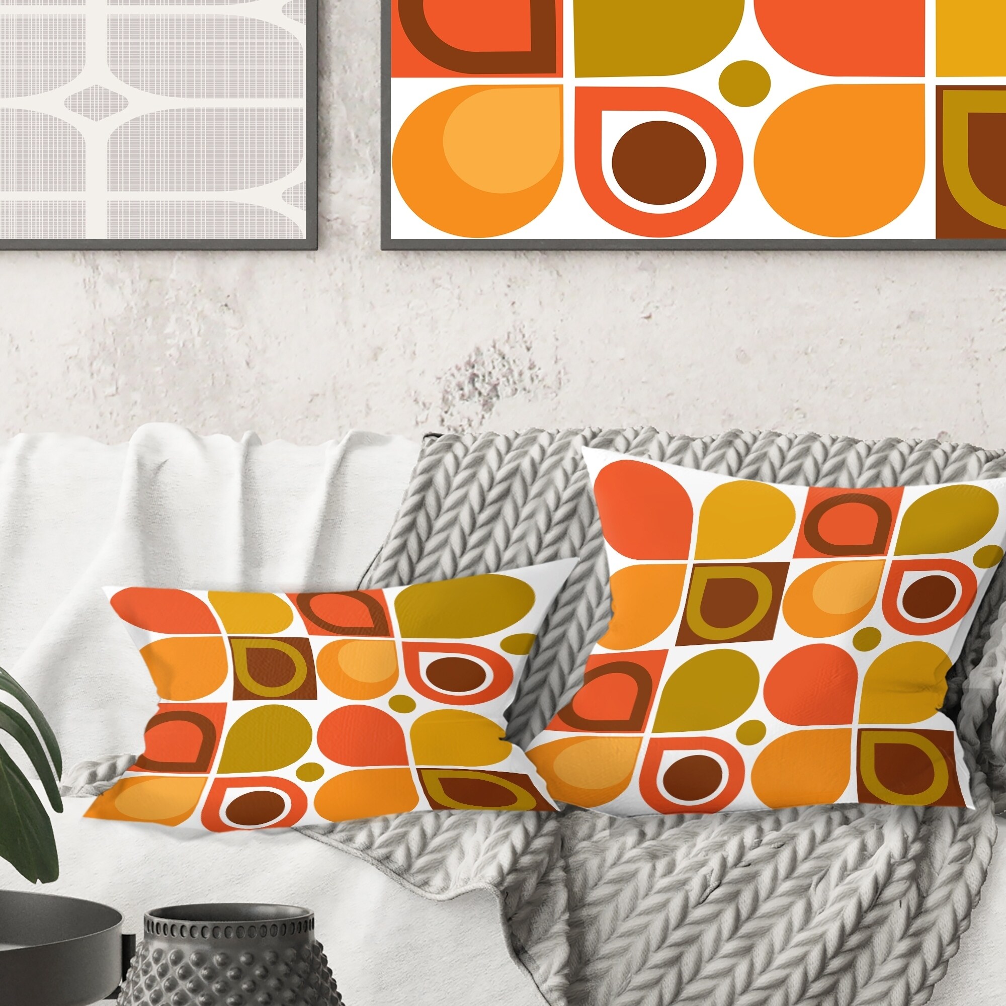 DESIGN ART Designart 'Abstract Retro Geometric Pattern VI' Mid-Century Modern Throw Pillow 18 x 18 Medium