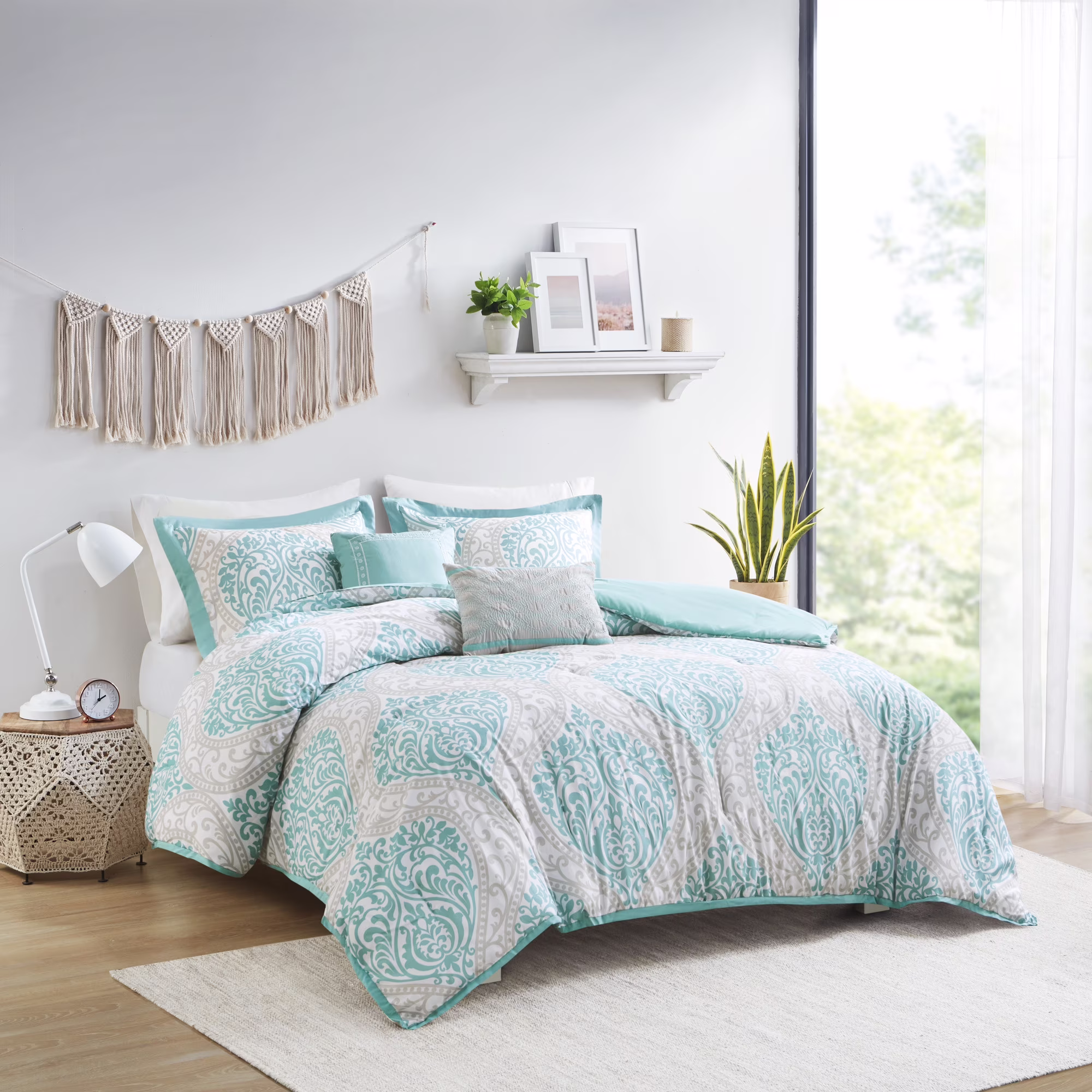 Intelligent Design Twin/Twin XL Senna 4-Piece Comforter Set, Aqua