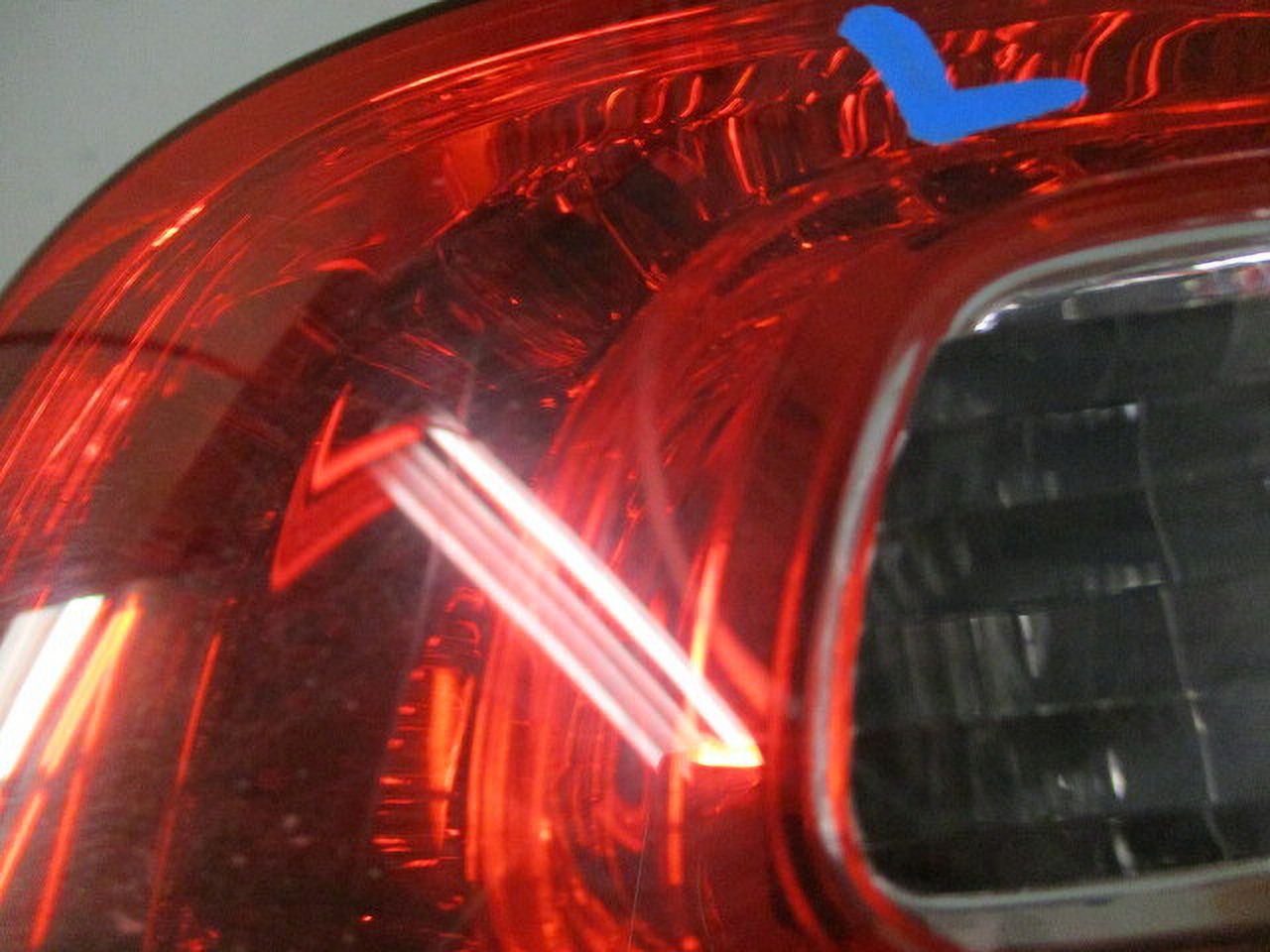 Pre-Owned 2014-2018 Jeep Cherokee Driver LH Tail Light Lamp OEM (Good)